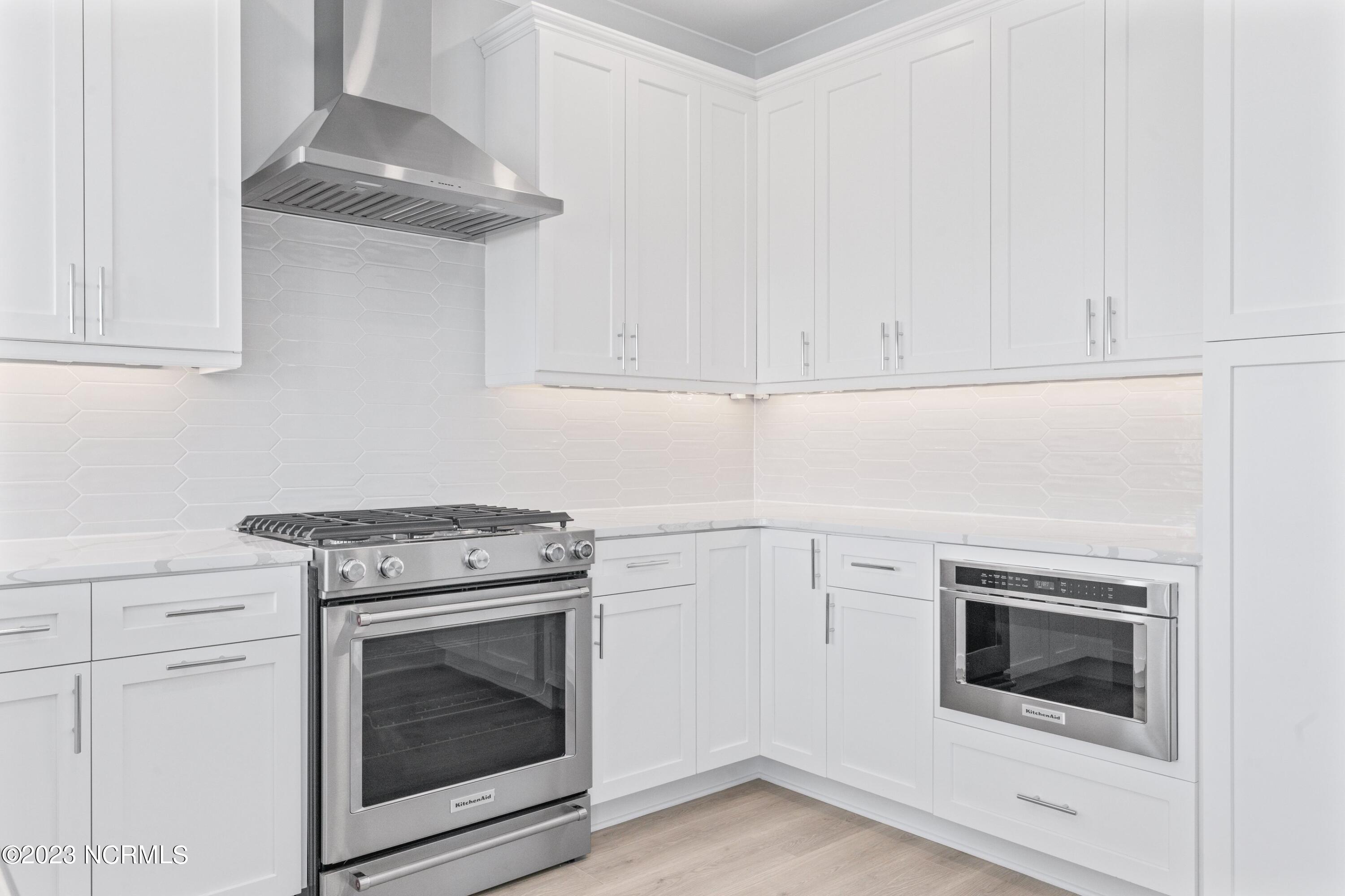 903 Carolina Beach Avenue N