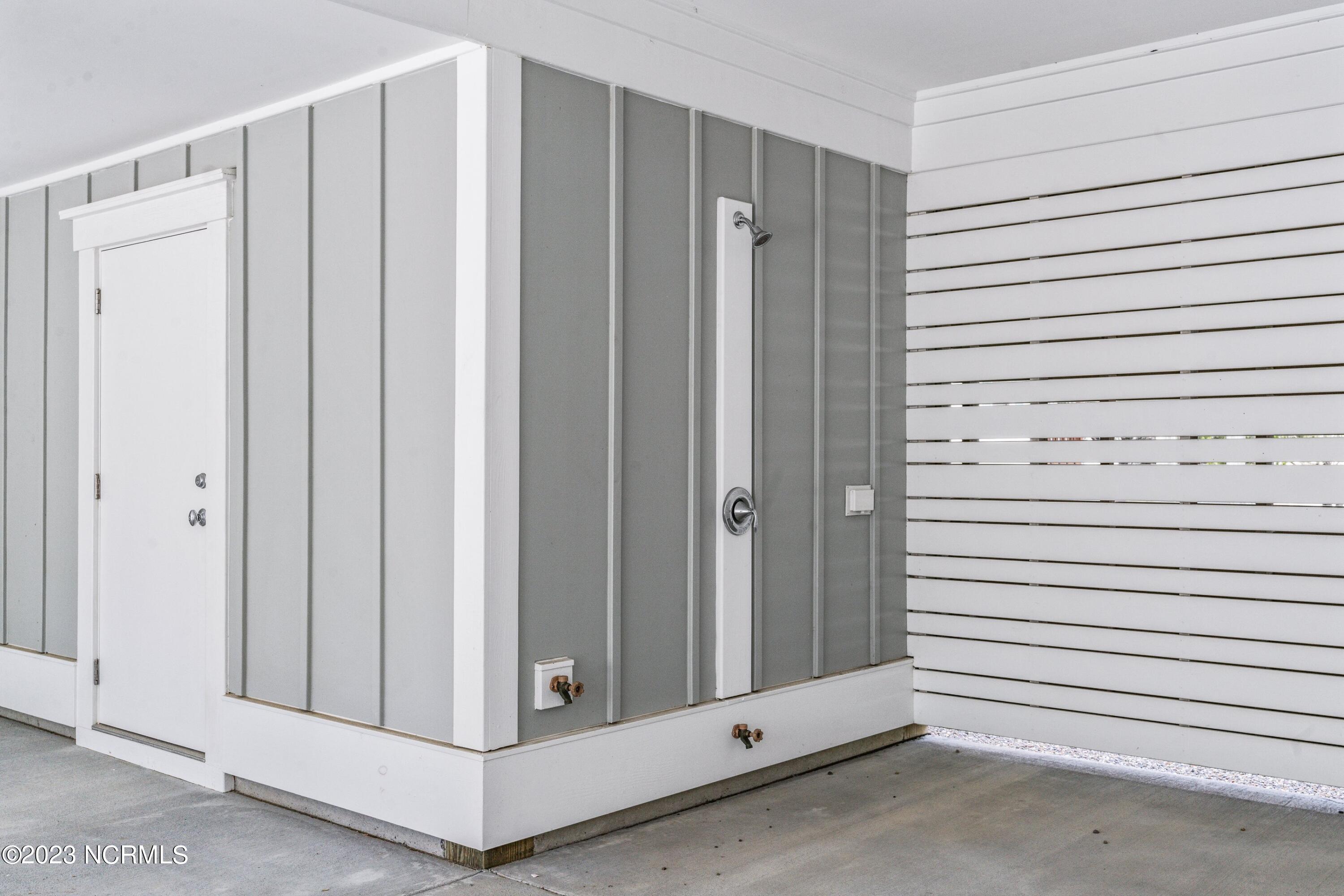 903 Carolina Beach Avenue N