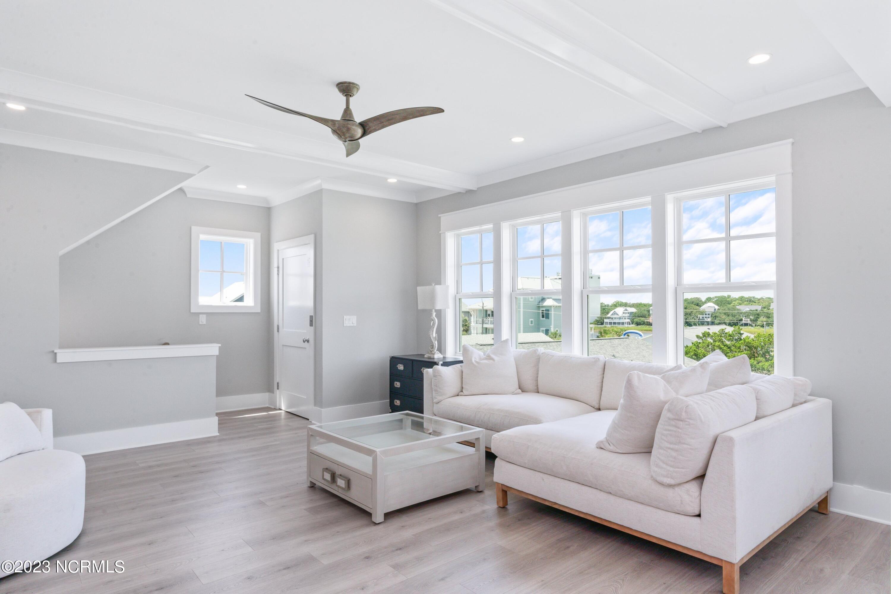 903 Carolina Beach Avenue N