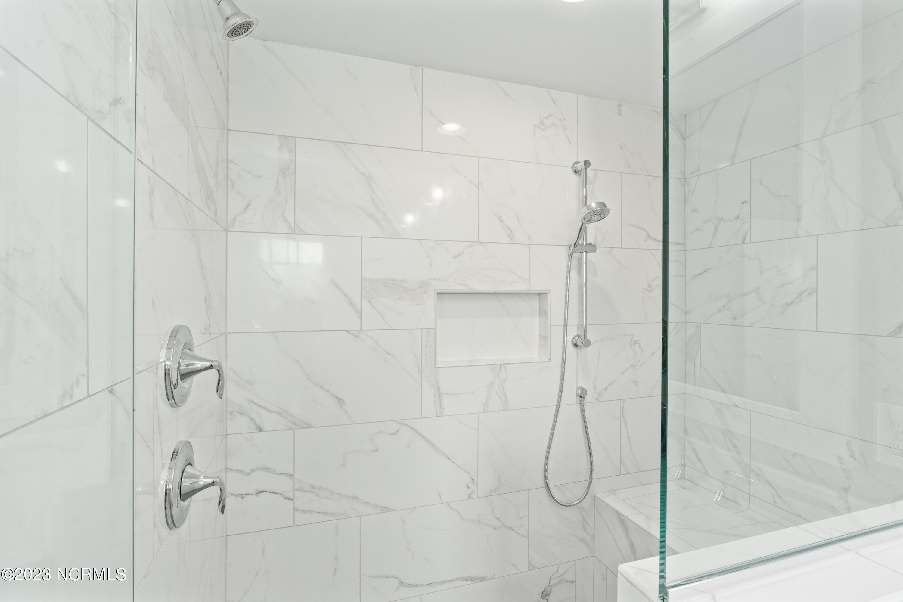 903 Carolina Beach Avenue N