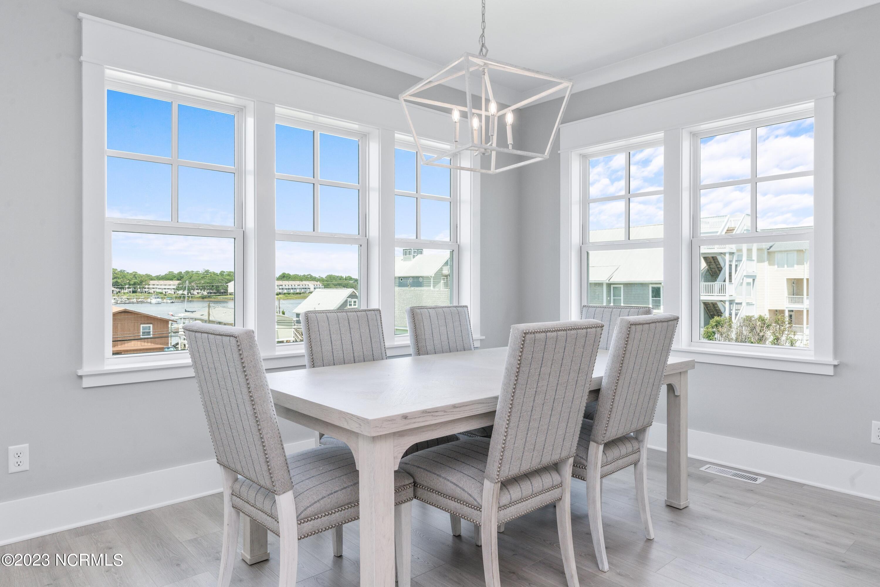 903 Carolina Beach Avenue N