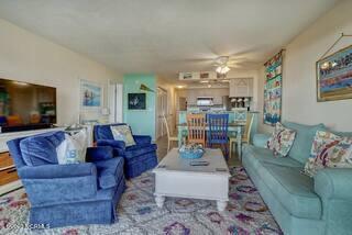 1311 S Lake Park Boulevard, Unit A4