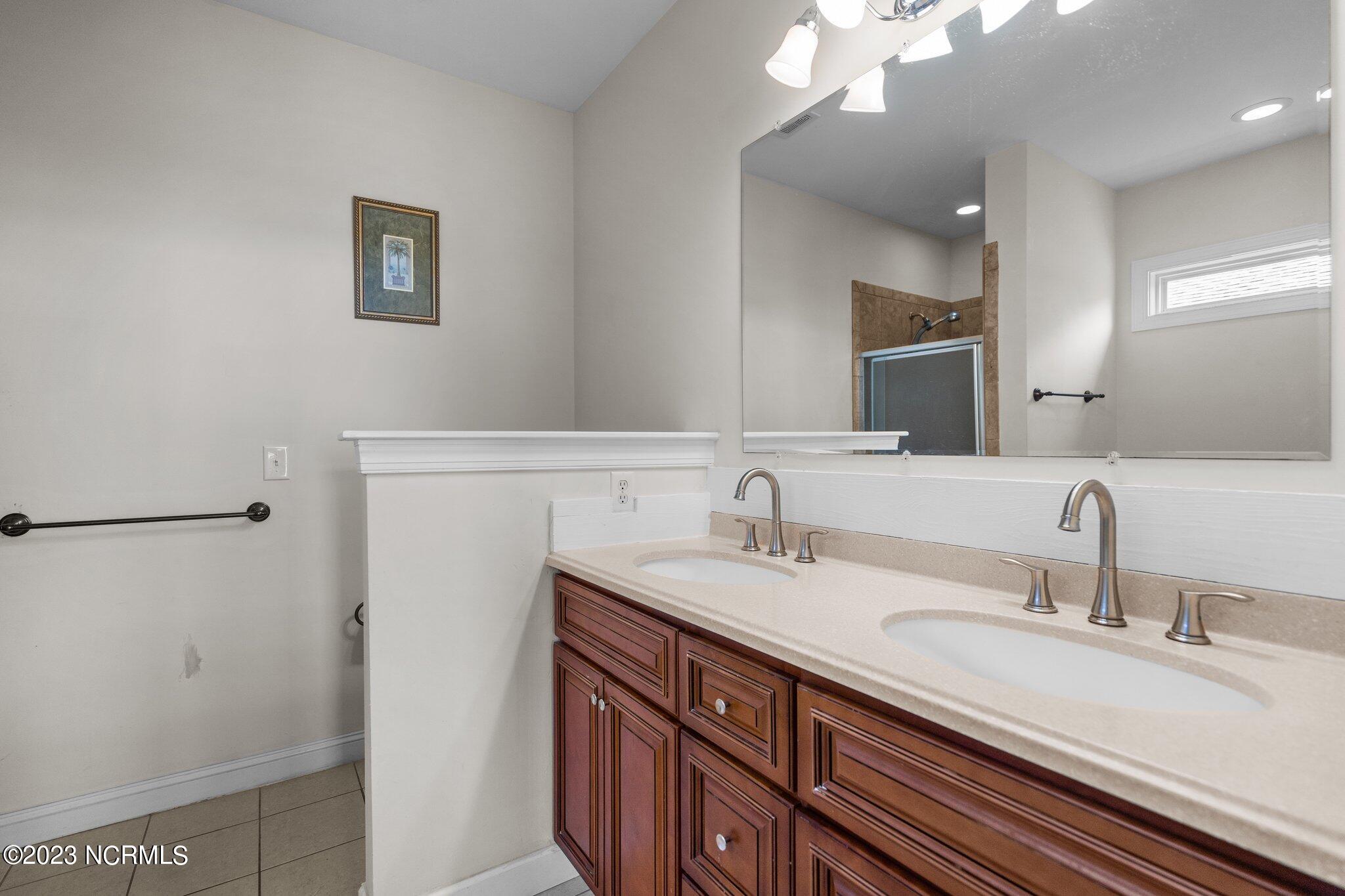 813 Carolina Beach Avenue N Unit: Unit A