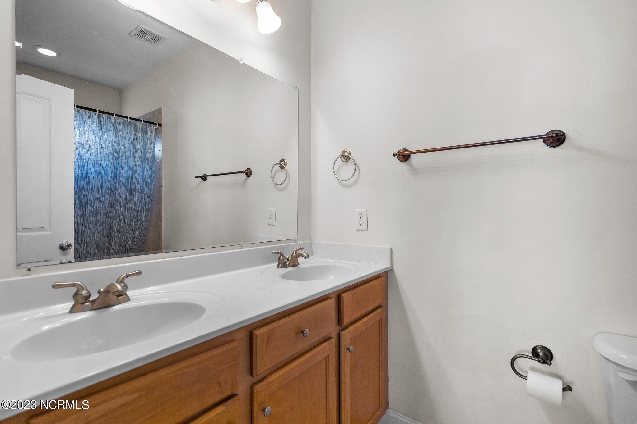 813 Carolina Beach Avenue N Unit: Unit A