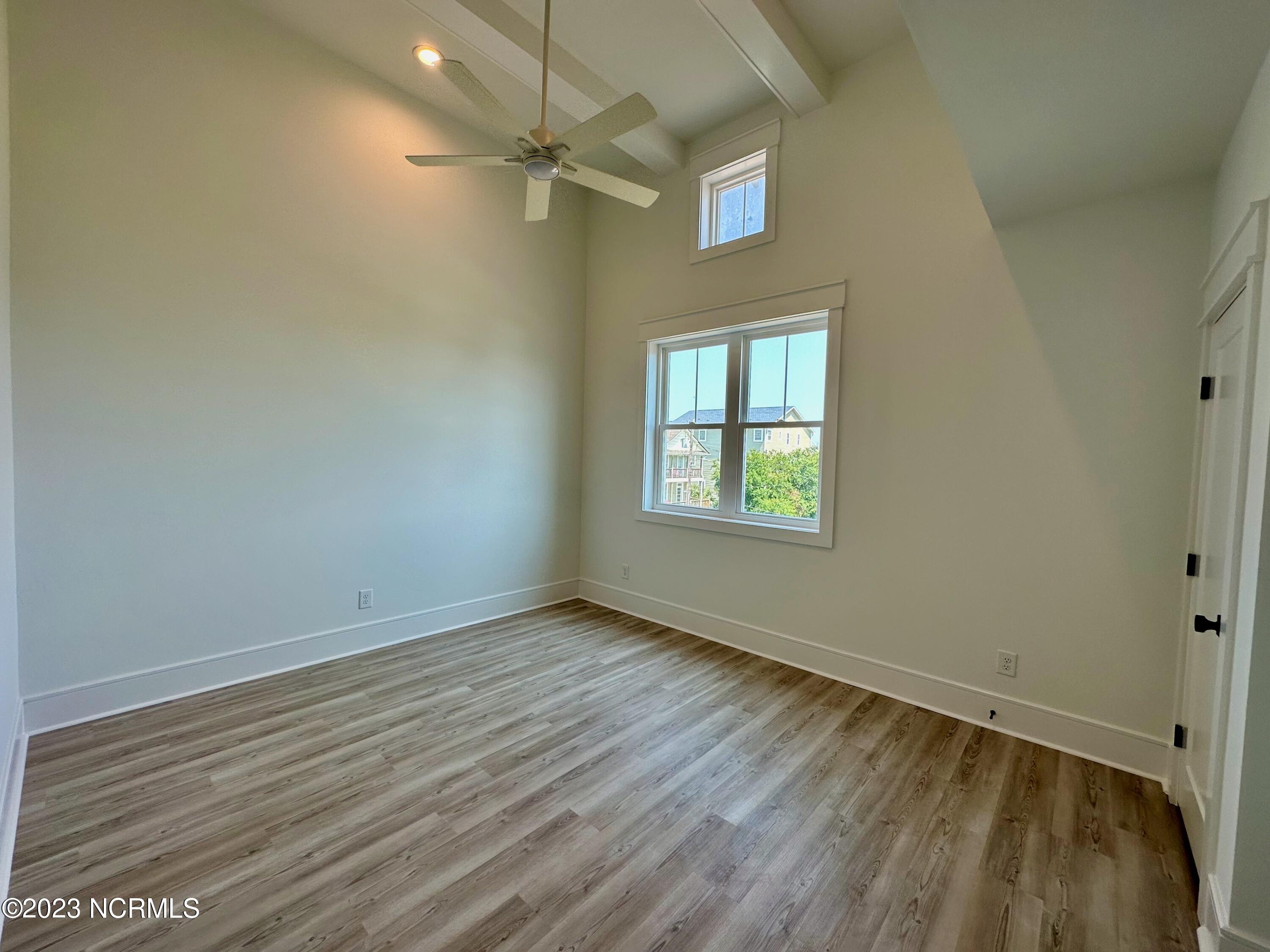 900 Second Street, 1