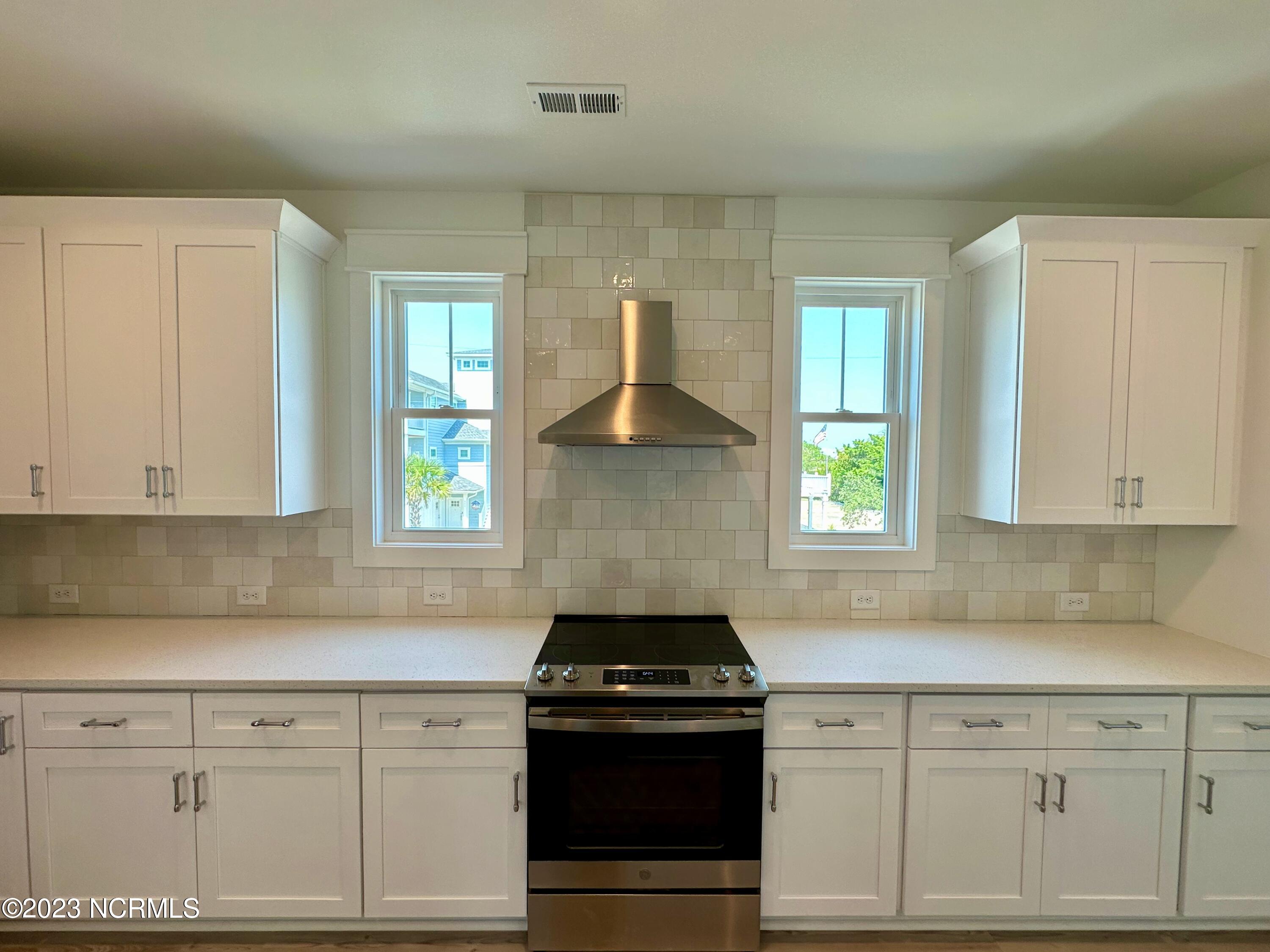 900 Second Street, 1