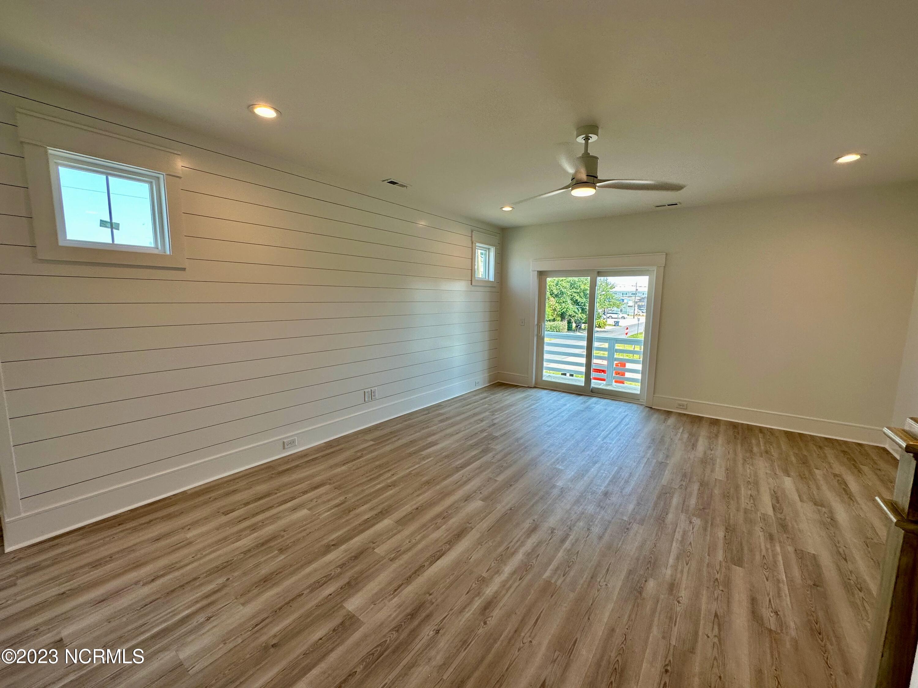 900 Second Street, 1