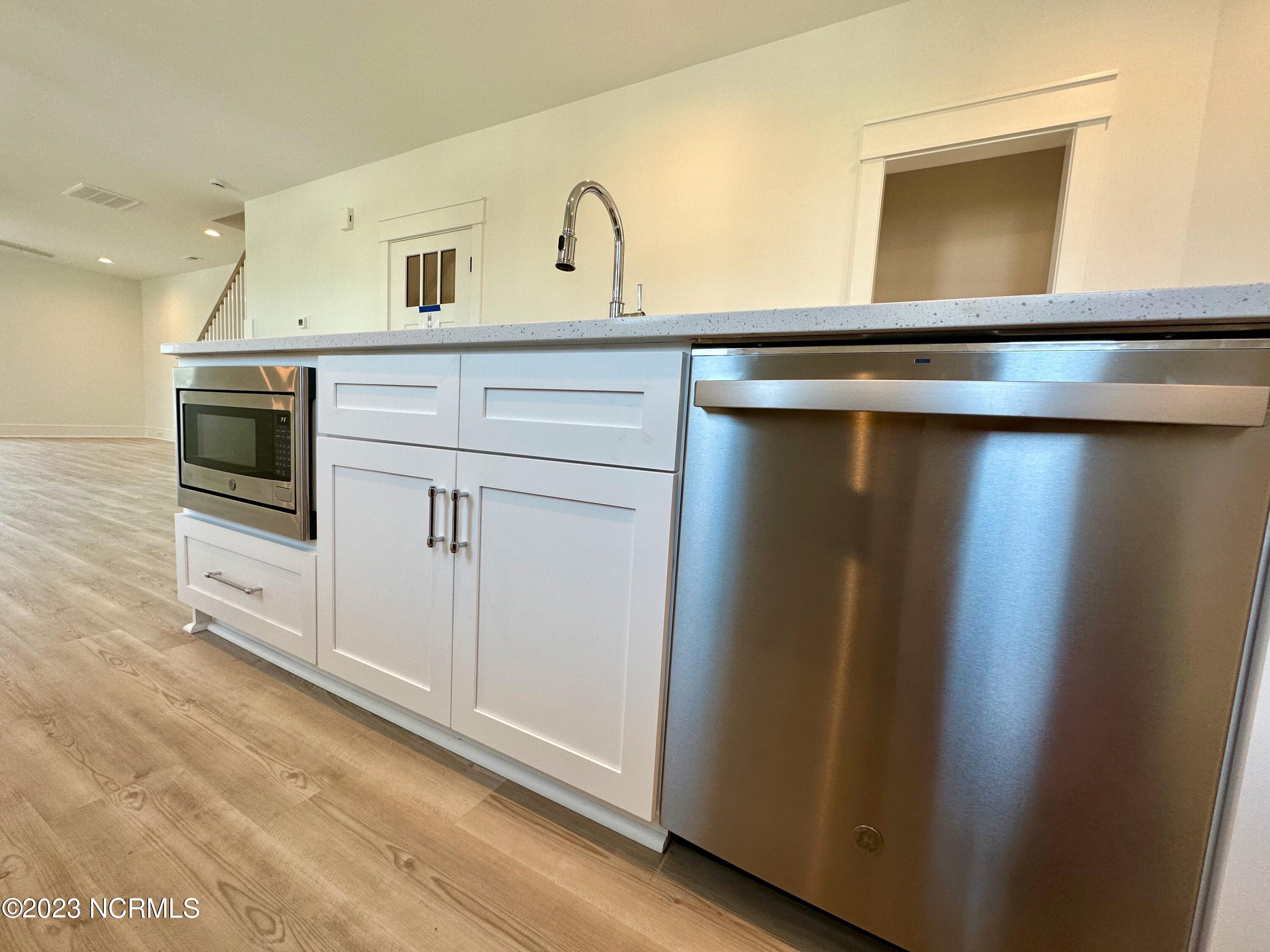 900 Second Street, 1