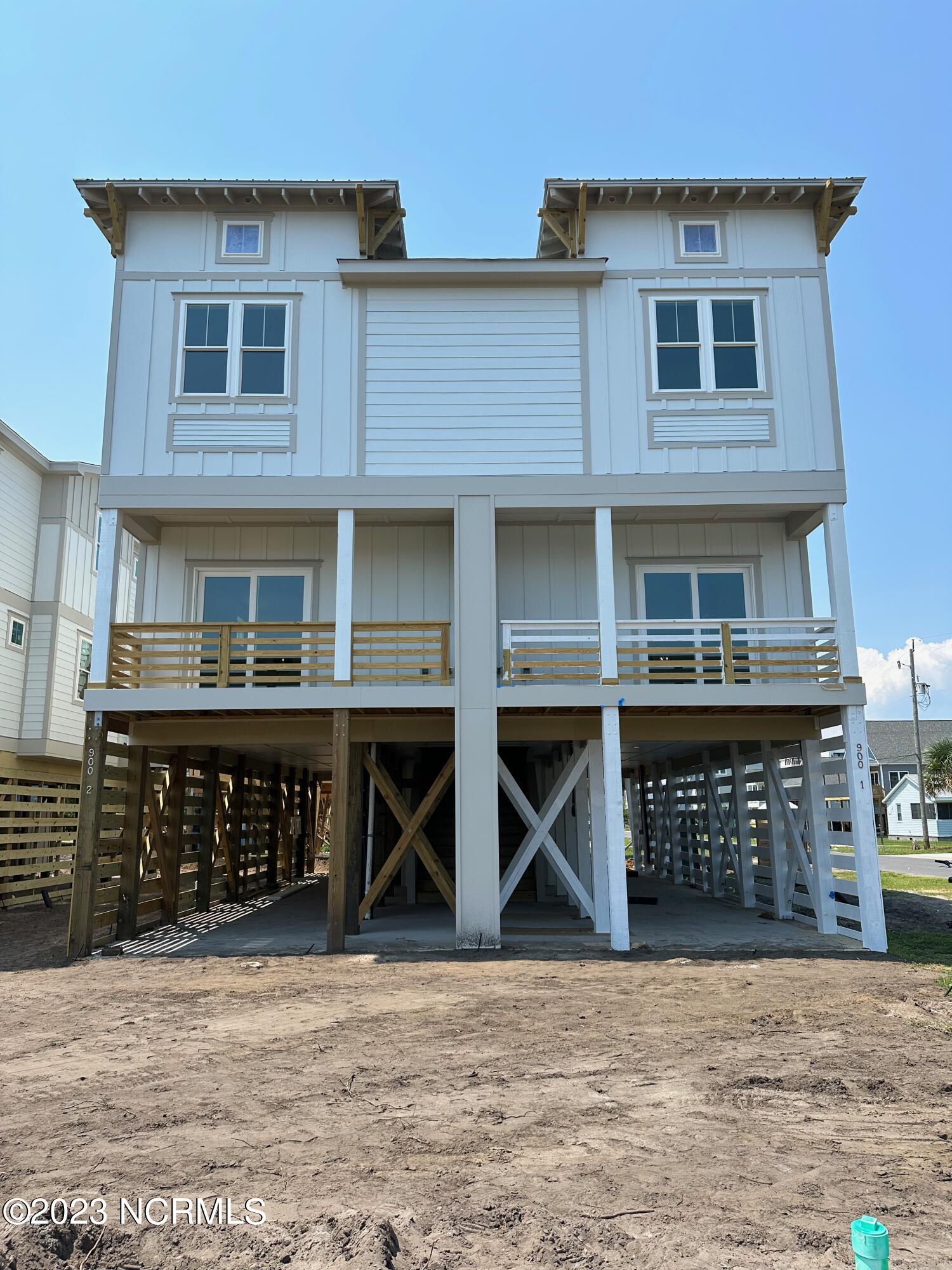 900 Second Street, 1