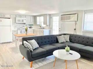 330 S Fourth Avenue, Unit 2