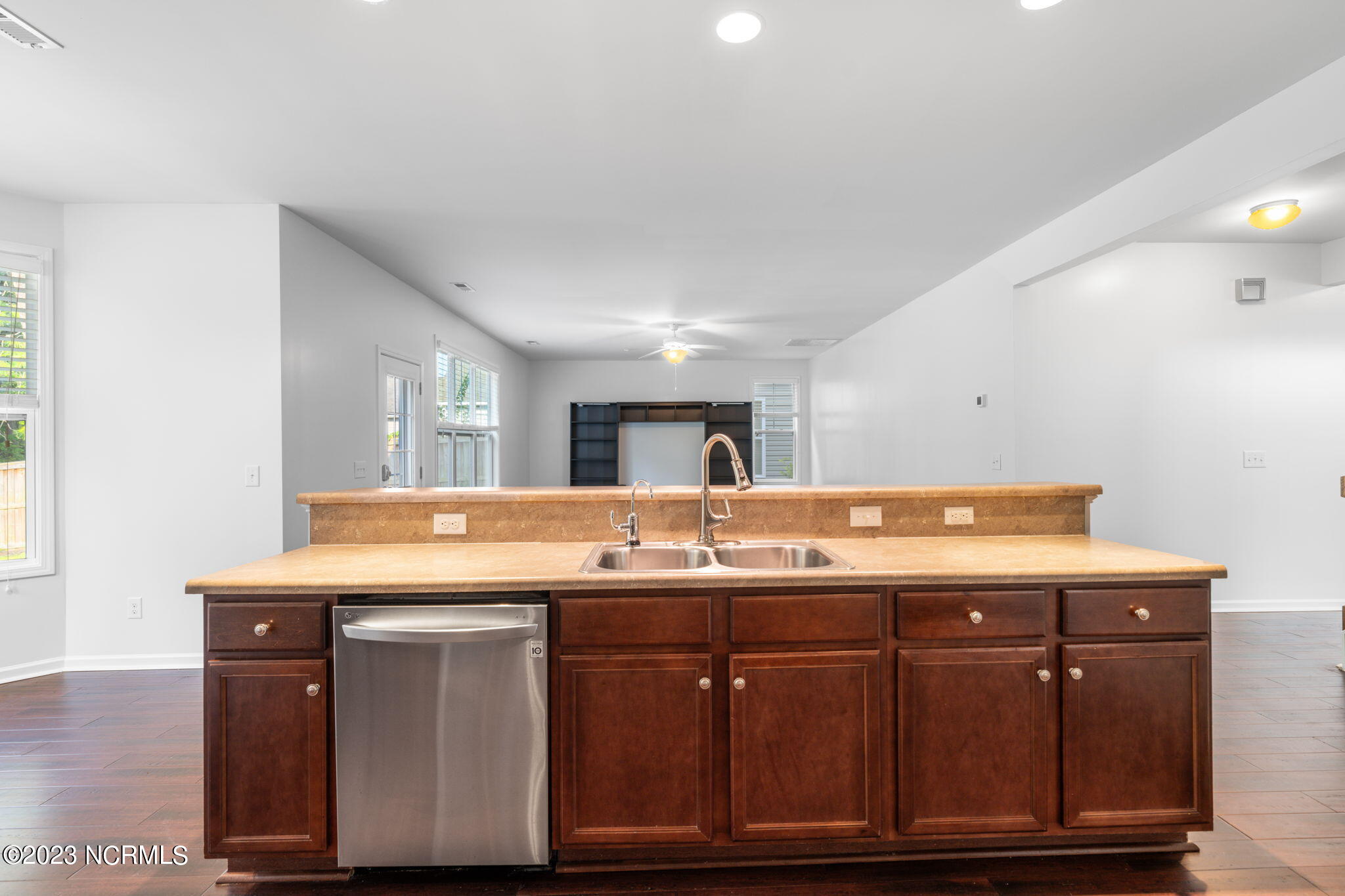 3908 Willowick Park Drive