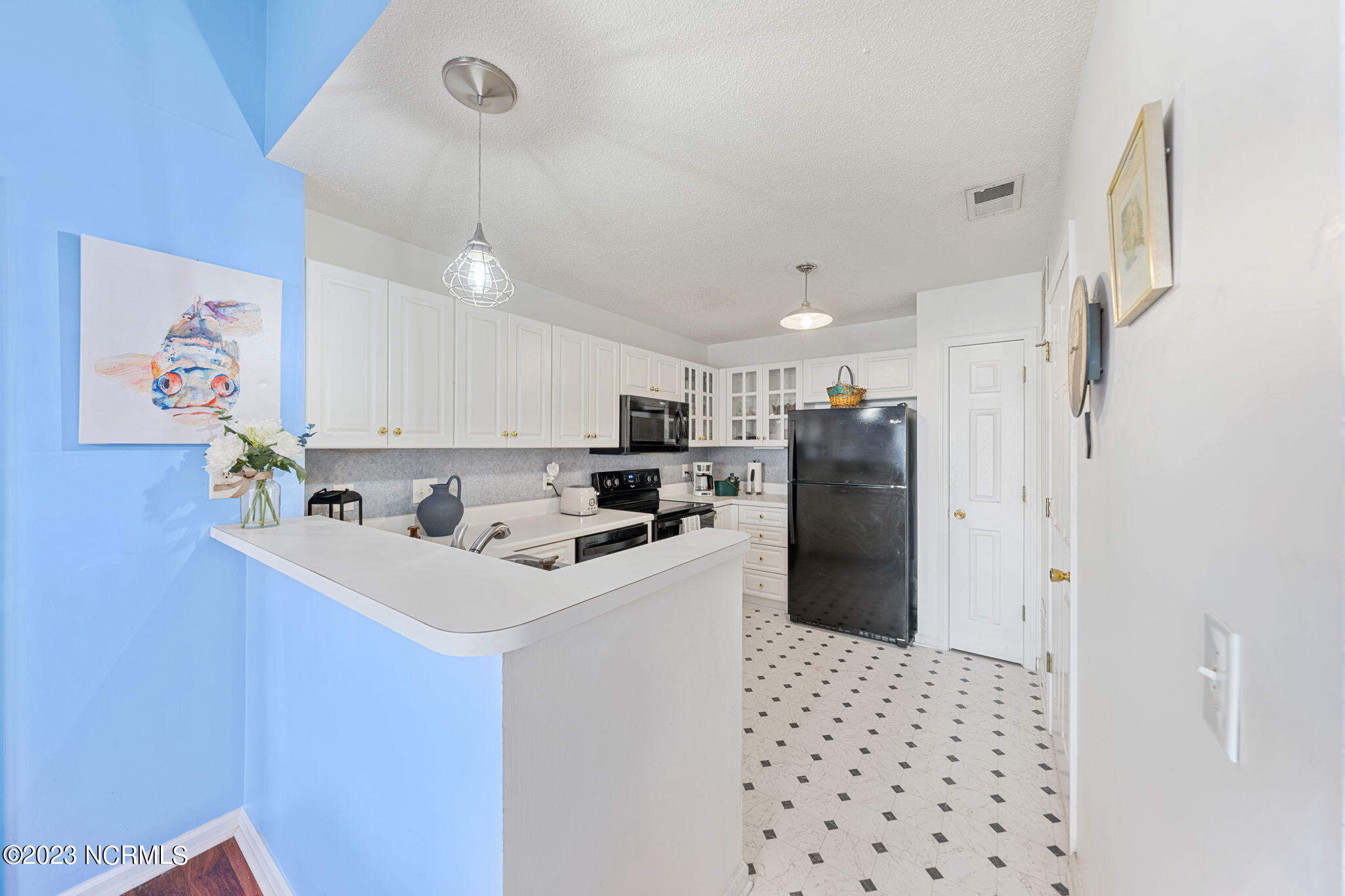 4140 Breezewood Drive Apt 203