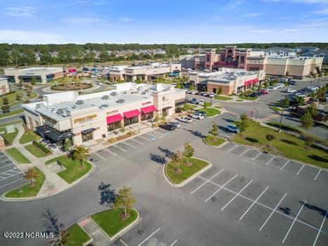 4140 Breezewood Drive Apt 203