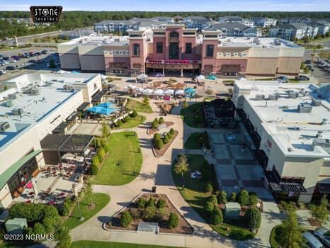 4140 Breezewood Drive Apt 203