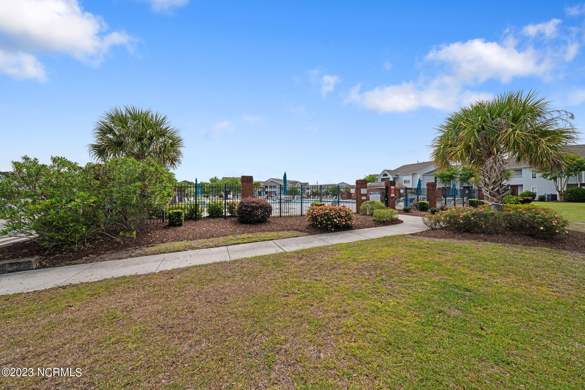 4140 Breezewood Drive Apt 203