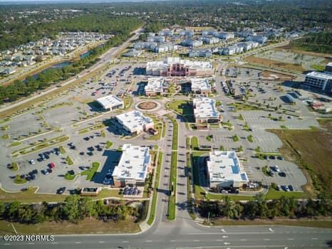 4140 Breezewood Drive Apt 203