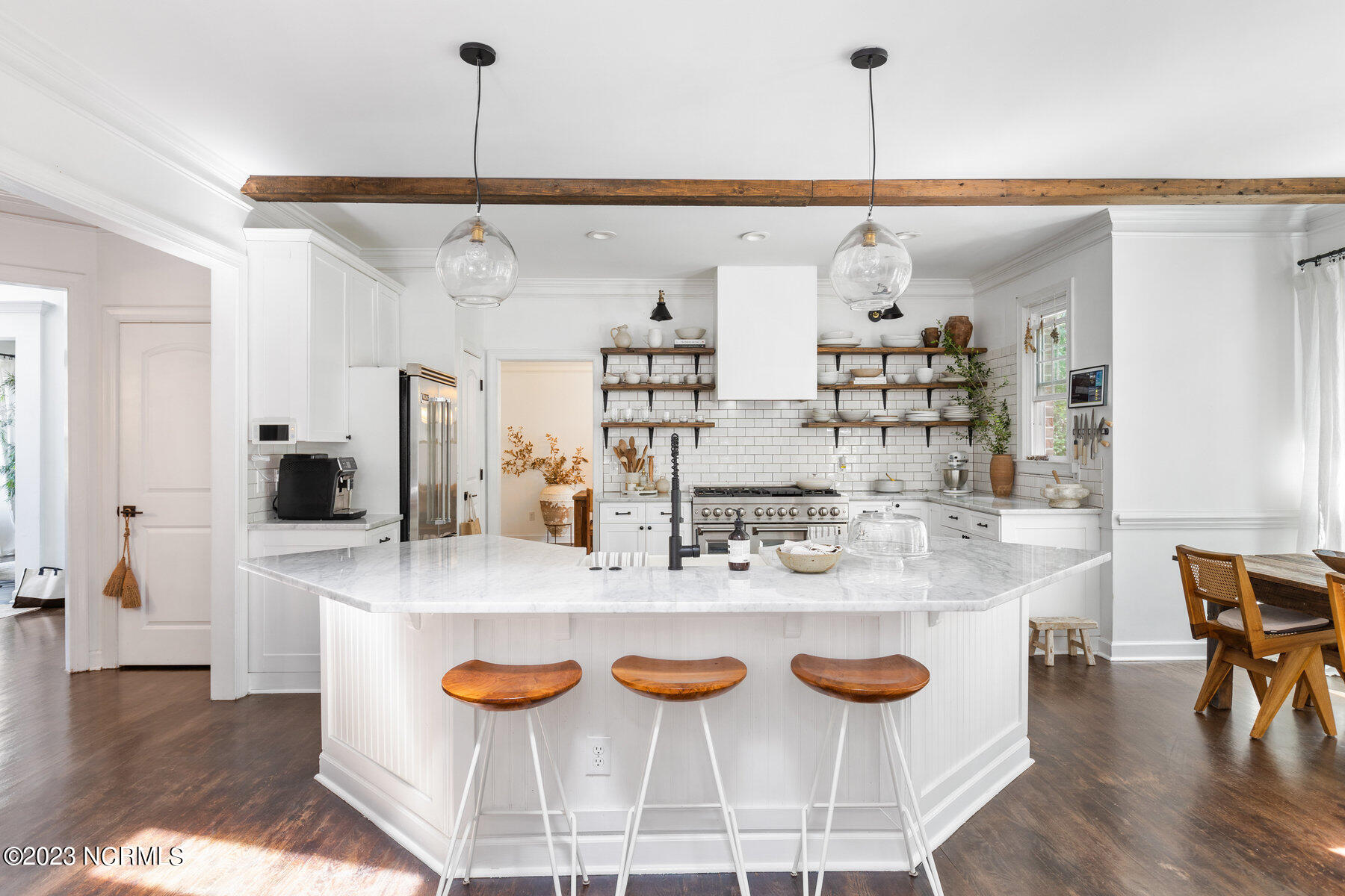 6305 Single Tree Court