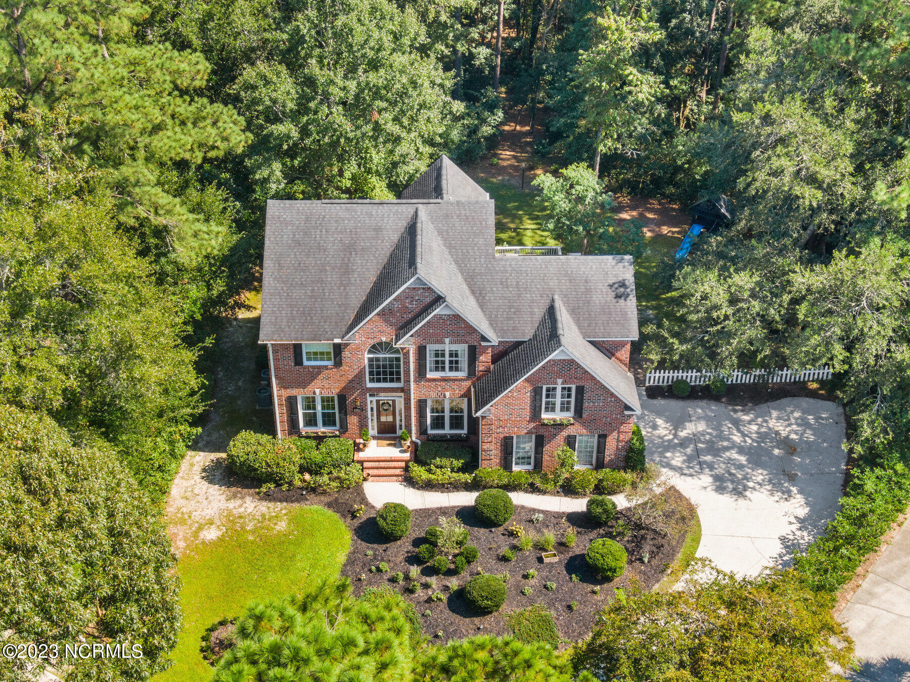 6305 Single Tree Court