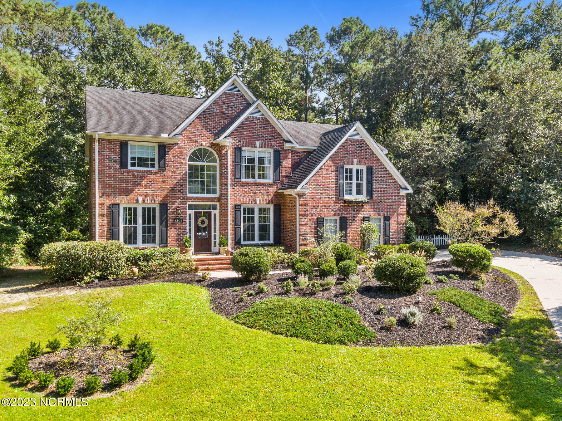 6305 Single Tree Court