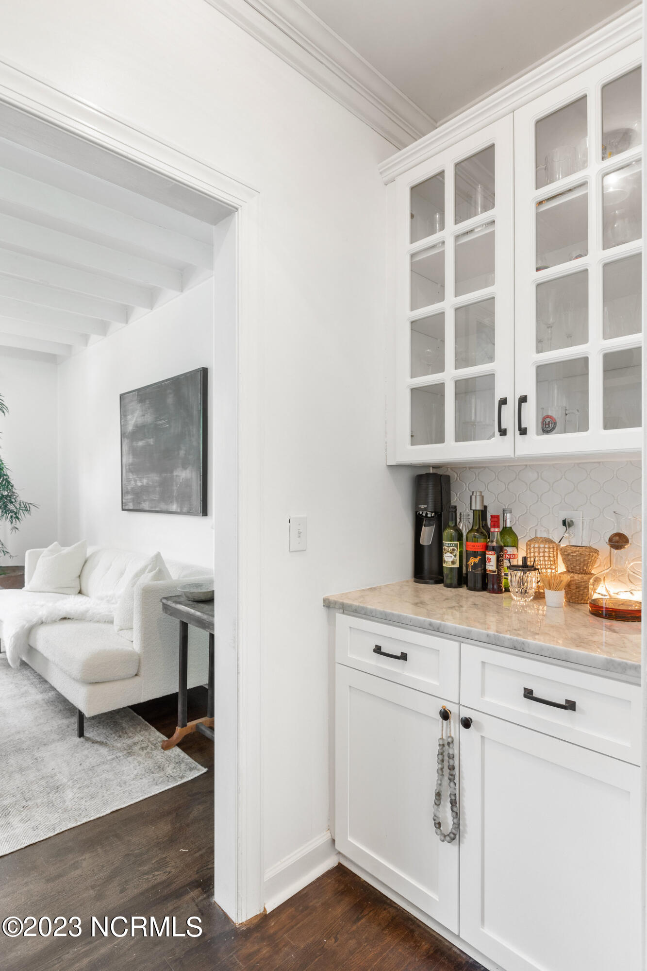 6305 Single Tree Court