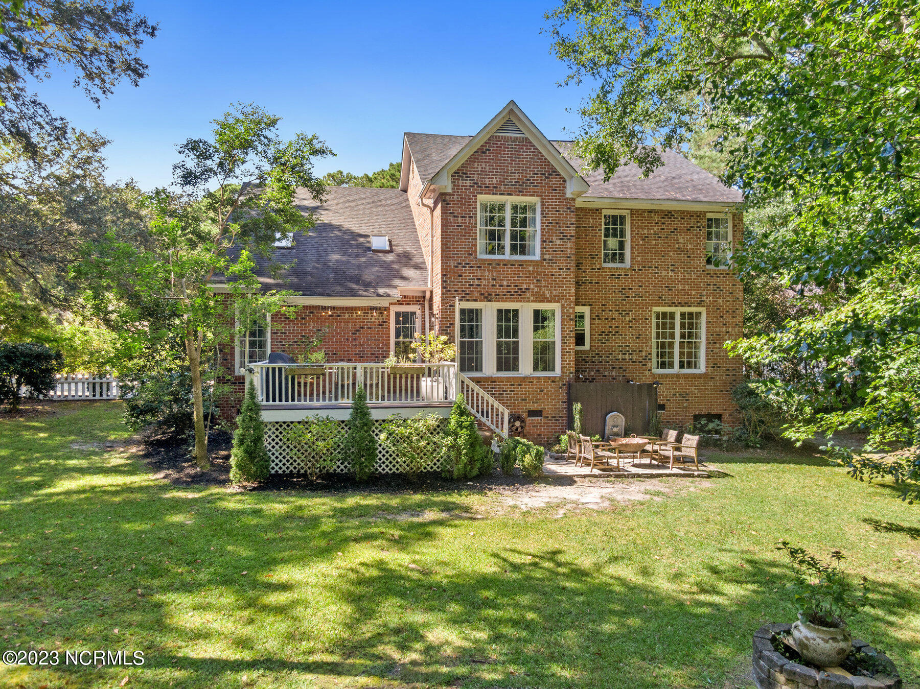 6305 Single Tree Court