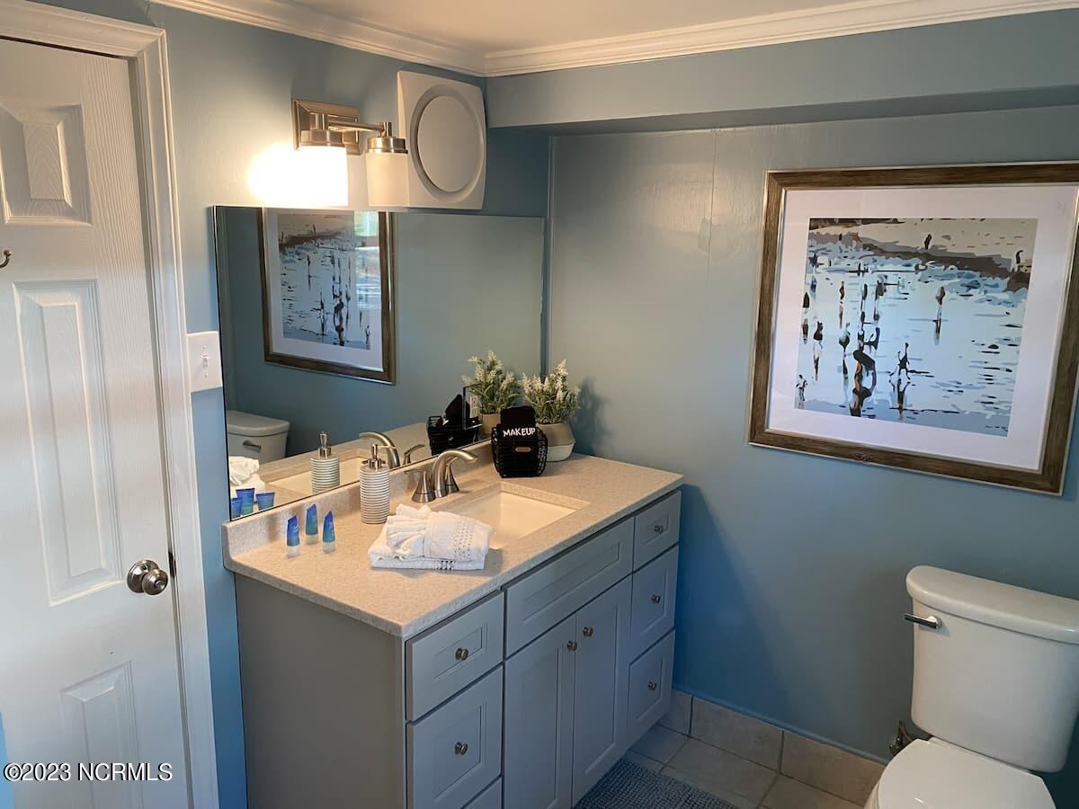 206 South Carolina Avenue