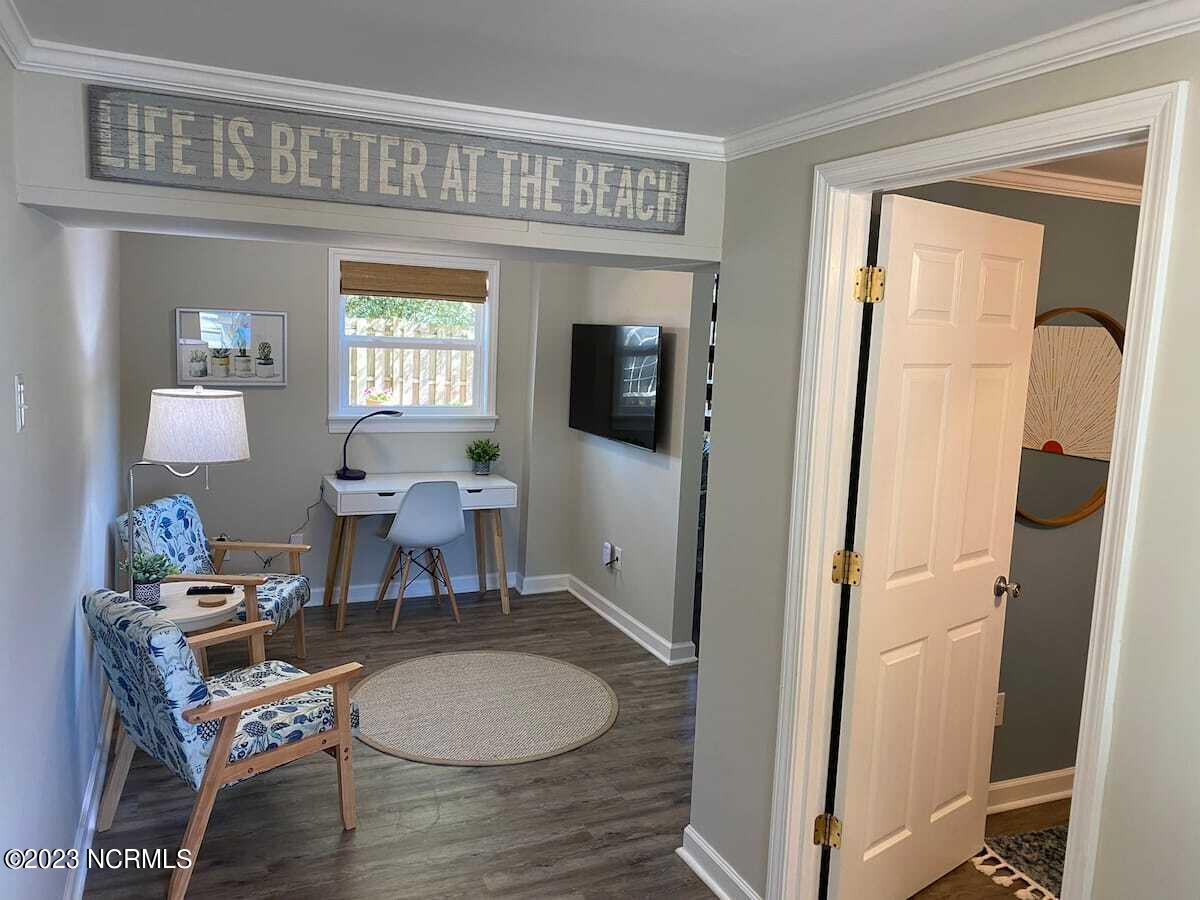 206 South Carolina Avenue