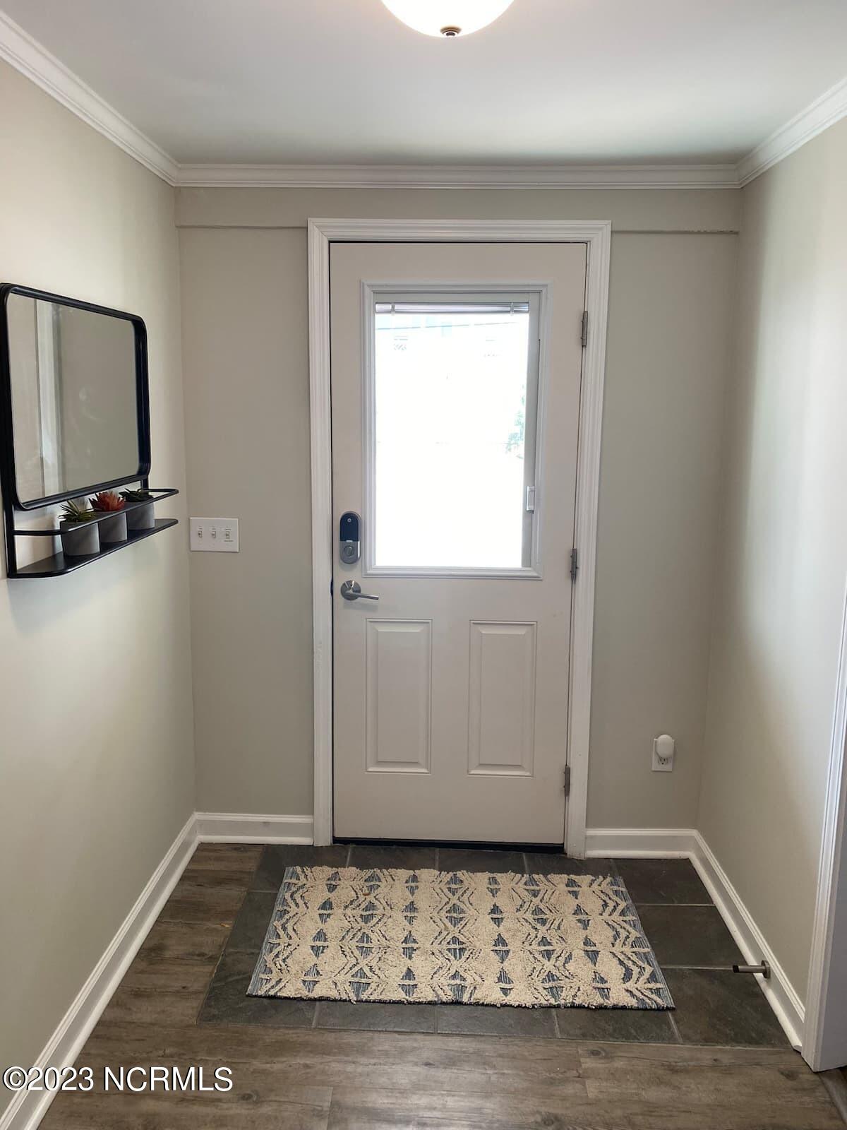 206 South Carolina Avenue