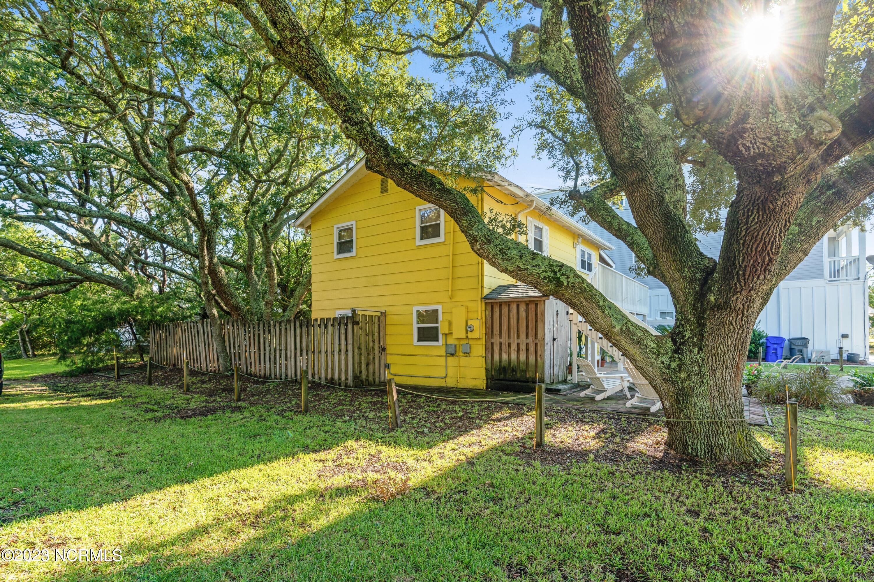 206 South Carolina Avenue