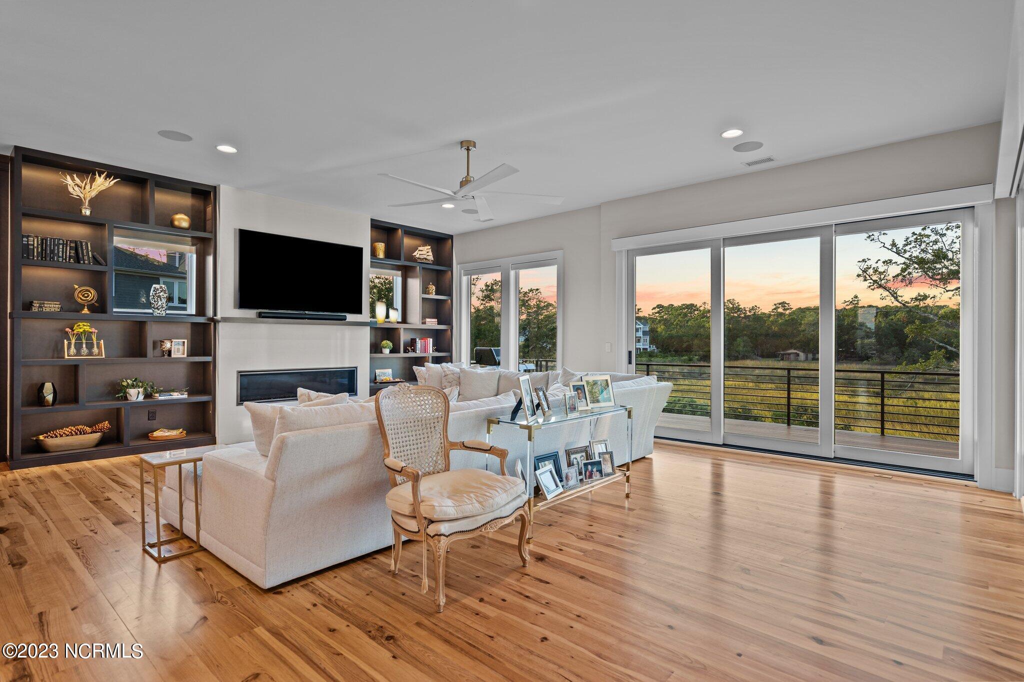 1351 Tidalwalk Drive