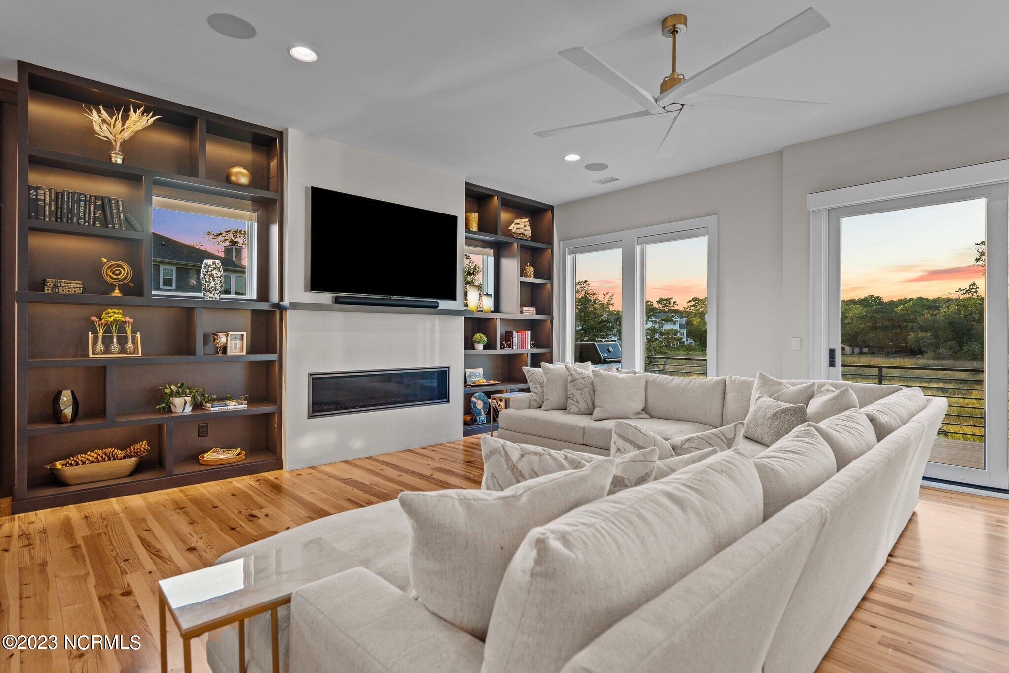 1351 Tidalwalk Drive