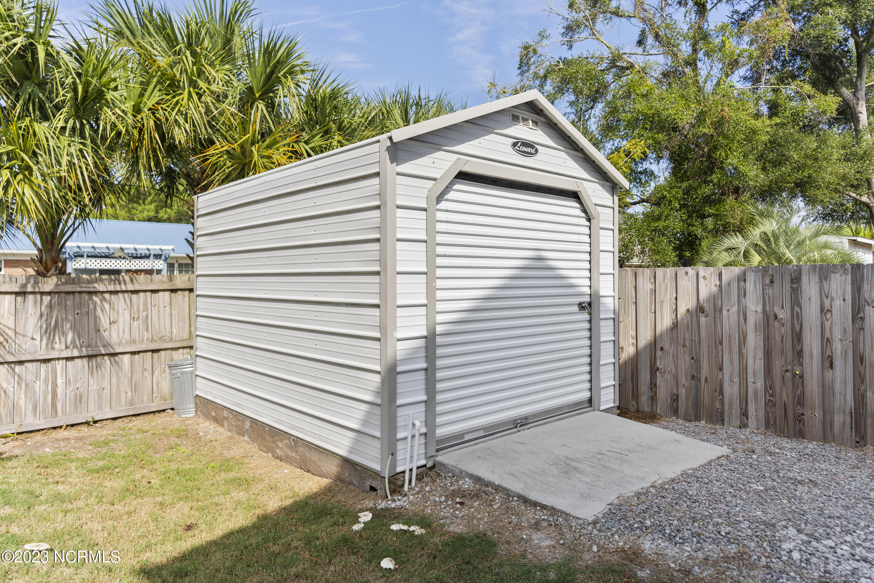 810 Cape Fear Boulevard