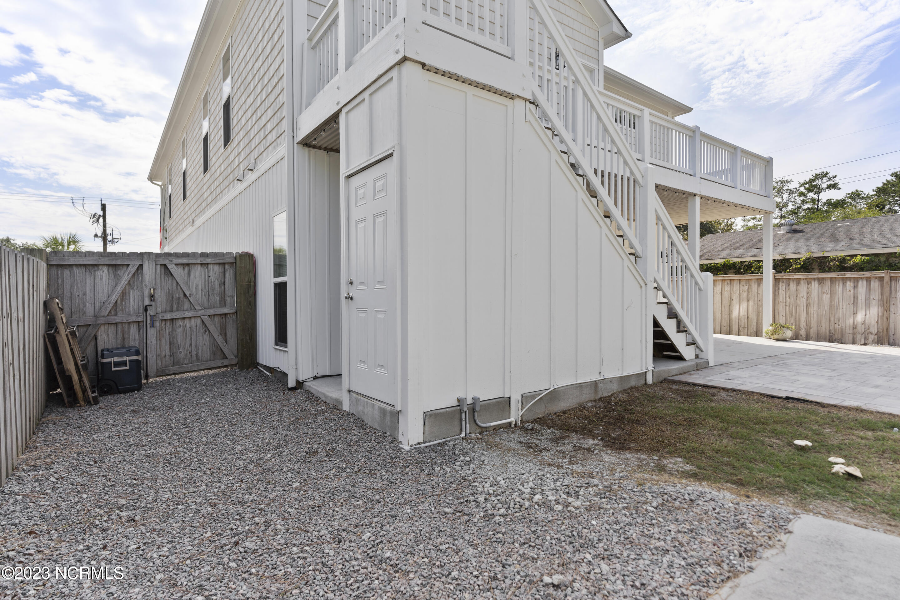 810 Cape Fear Boulevard