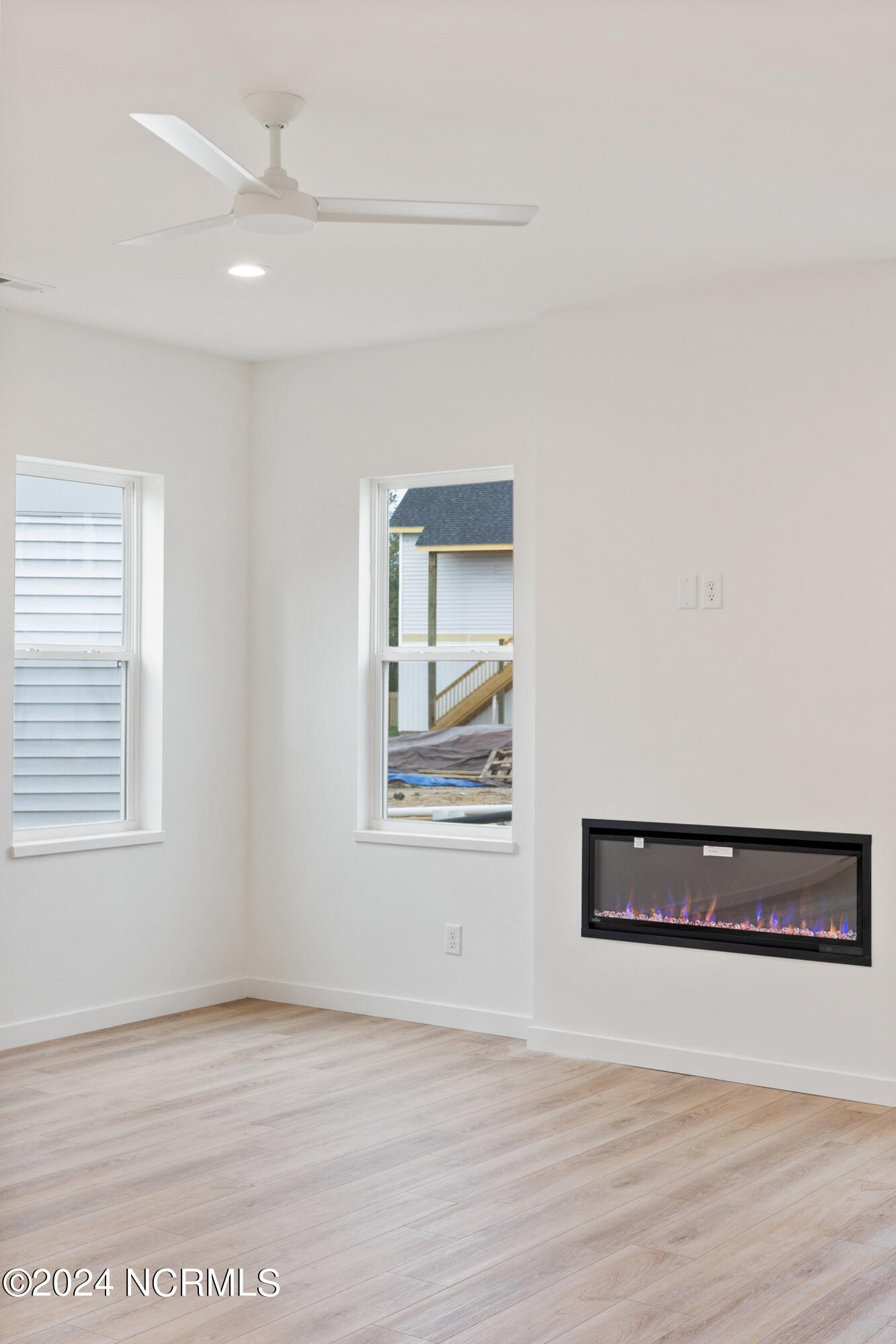 117 Hidden Cove Place