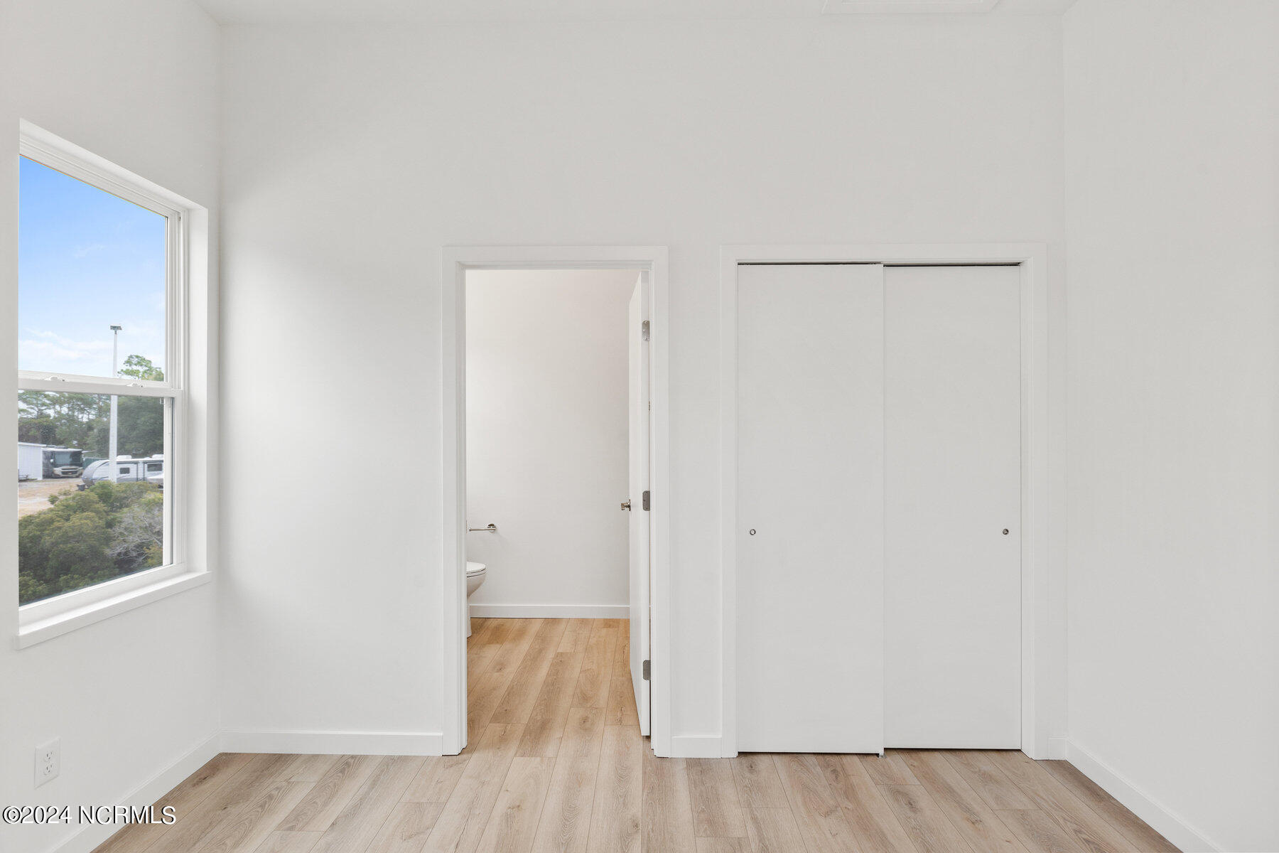 117 Hidden Cove Place