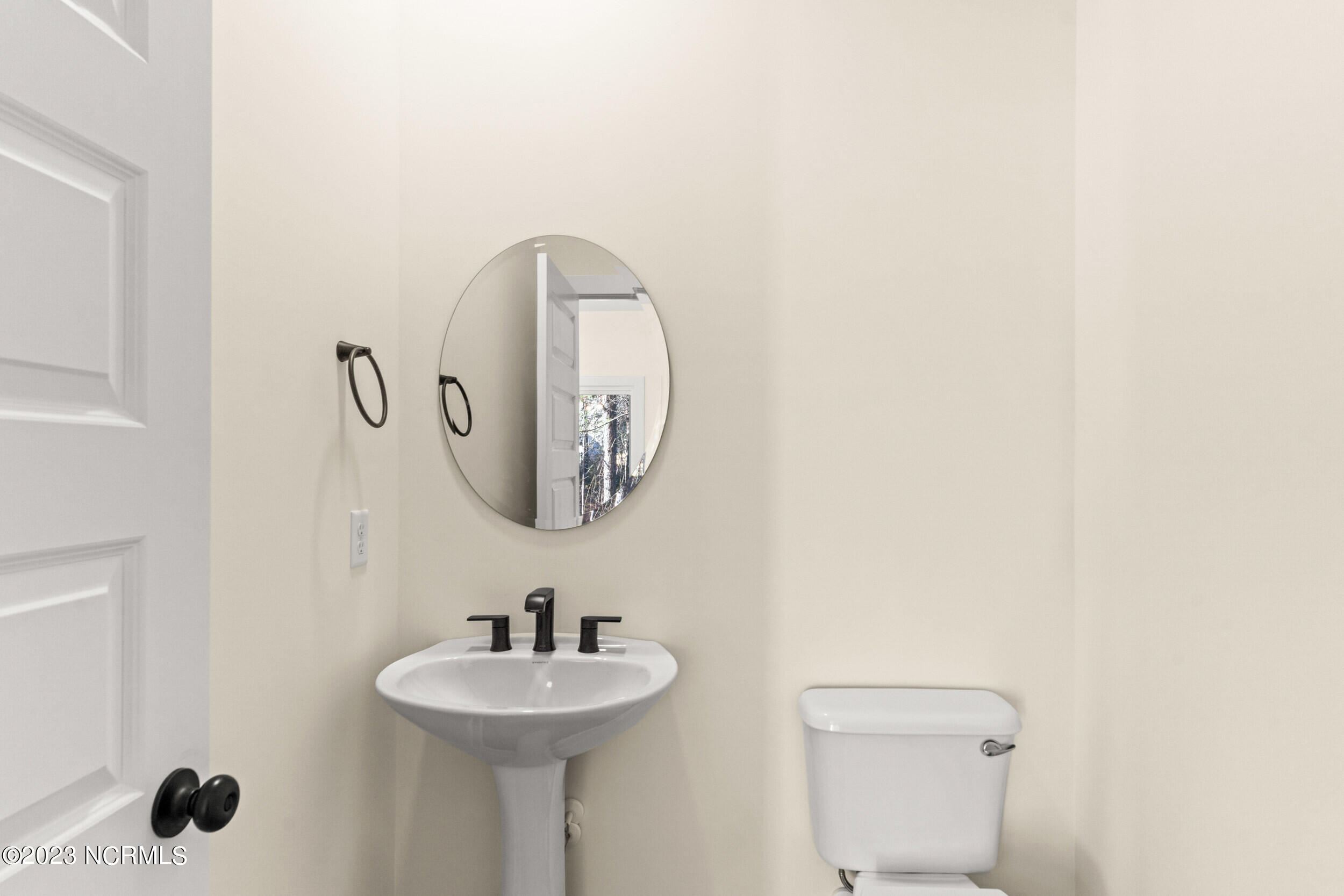 1212 Kerr Lake Drive