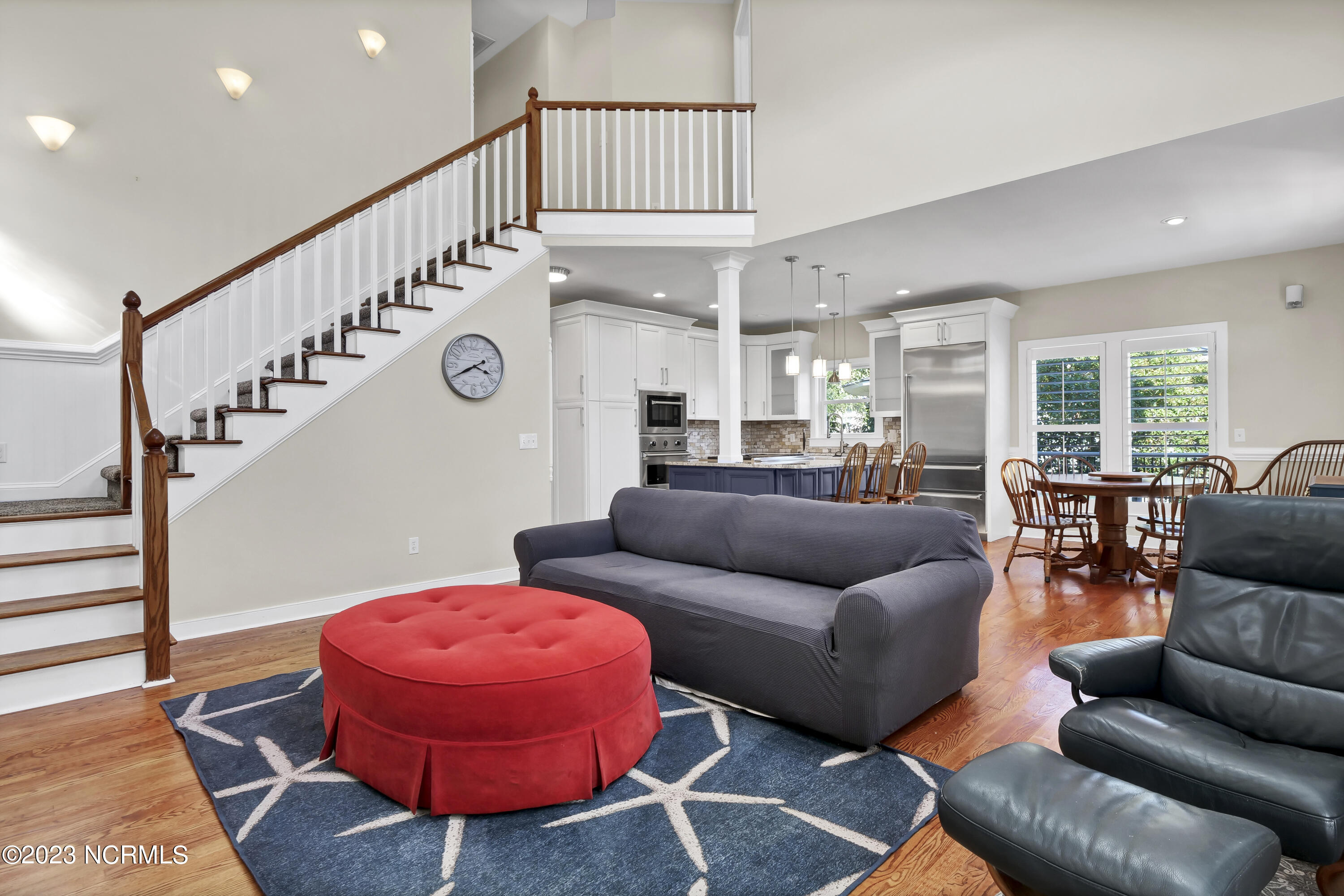 208 Peninsula Drive