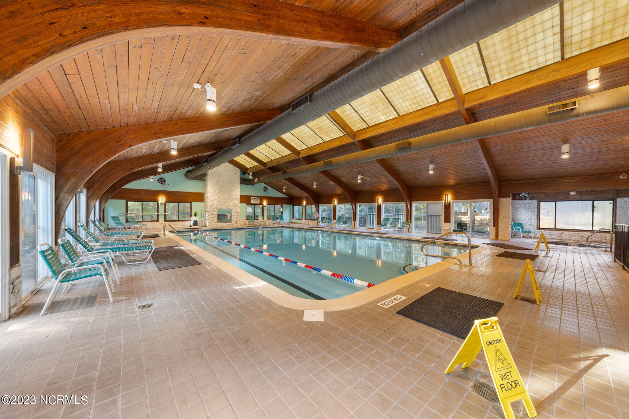 505 Pelican Court, 505