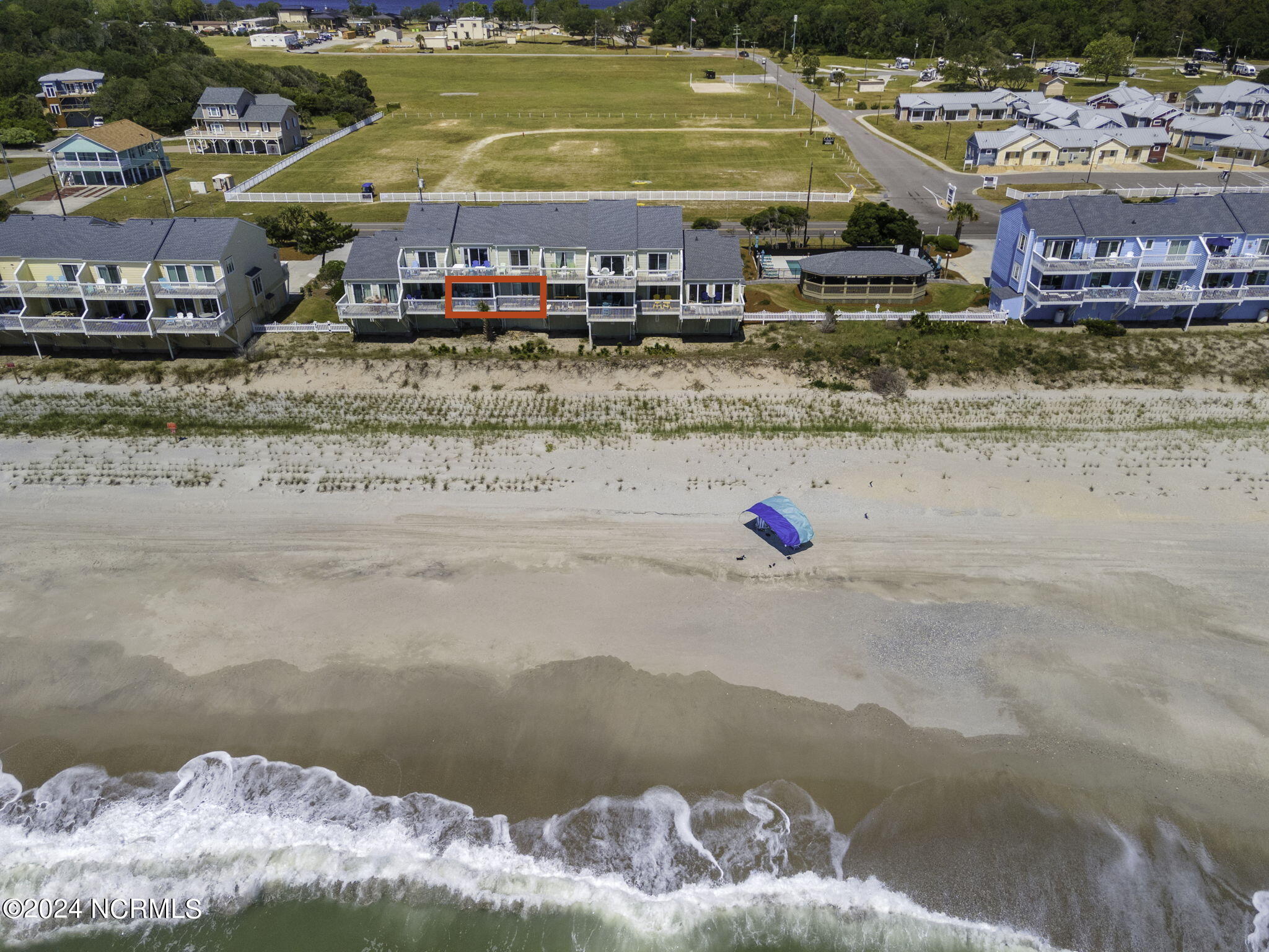 505 Pelican Court, 505