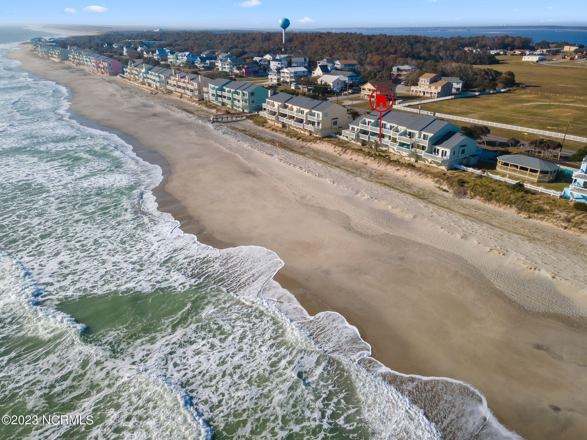 505 Pelican Court, 505