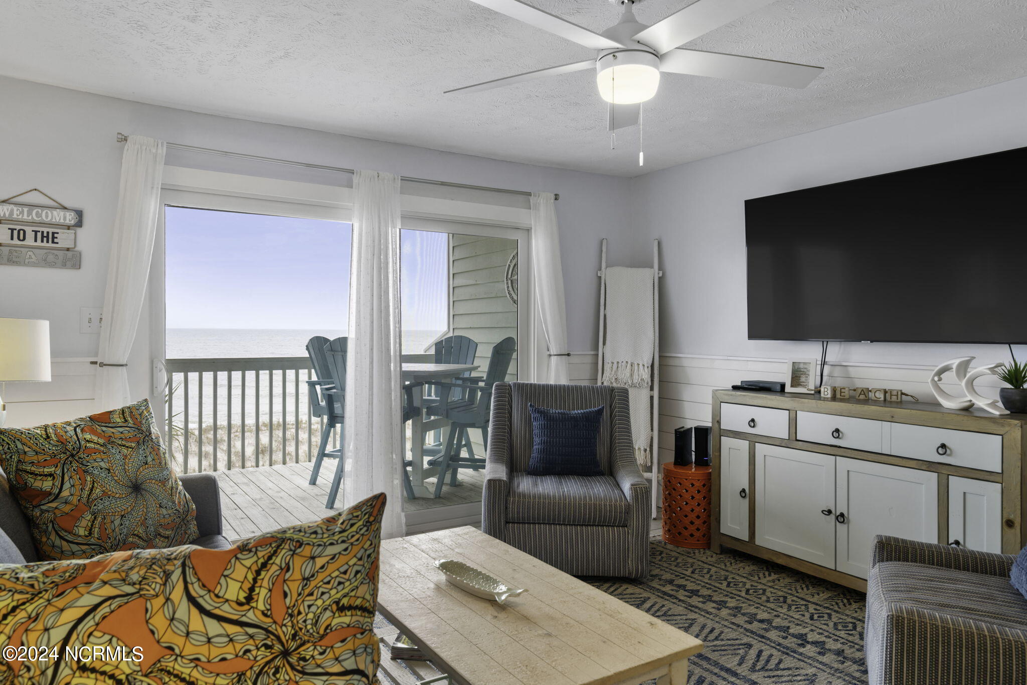 505 Pelican Court, 505