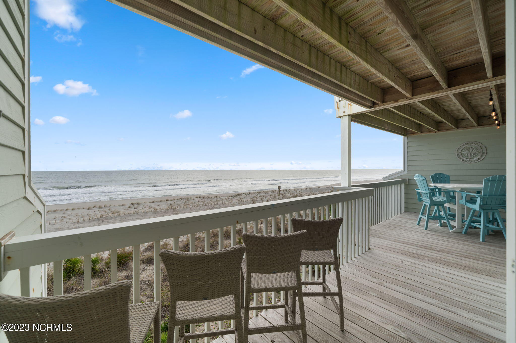 505 Pelican Court, 505