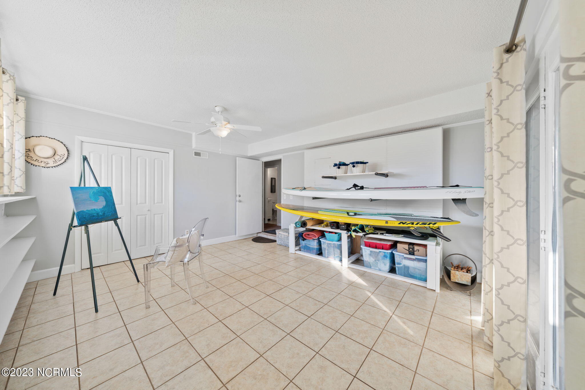 17 Pelican Point Road