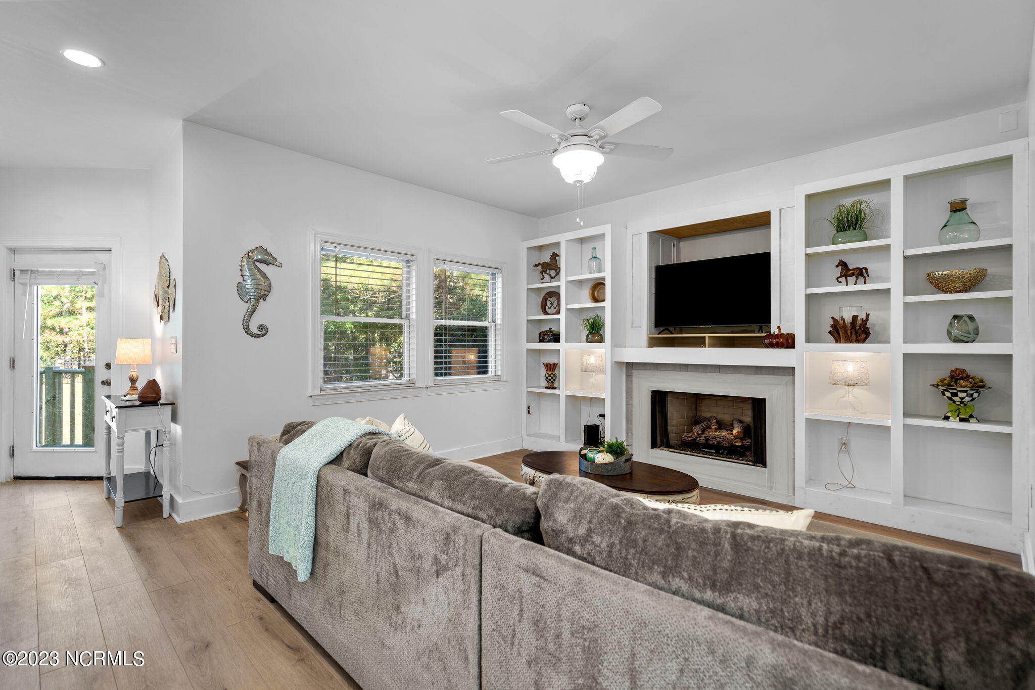 507 Royal Tern Drive