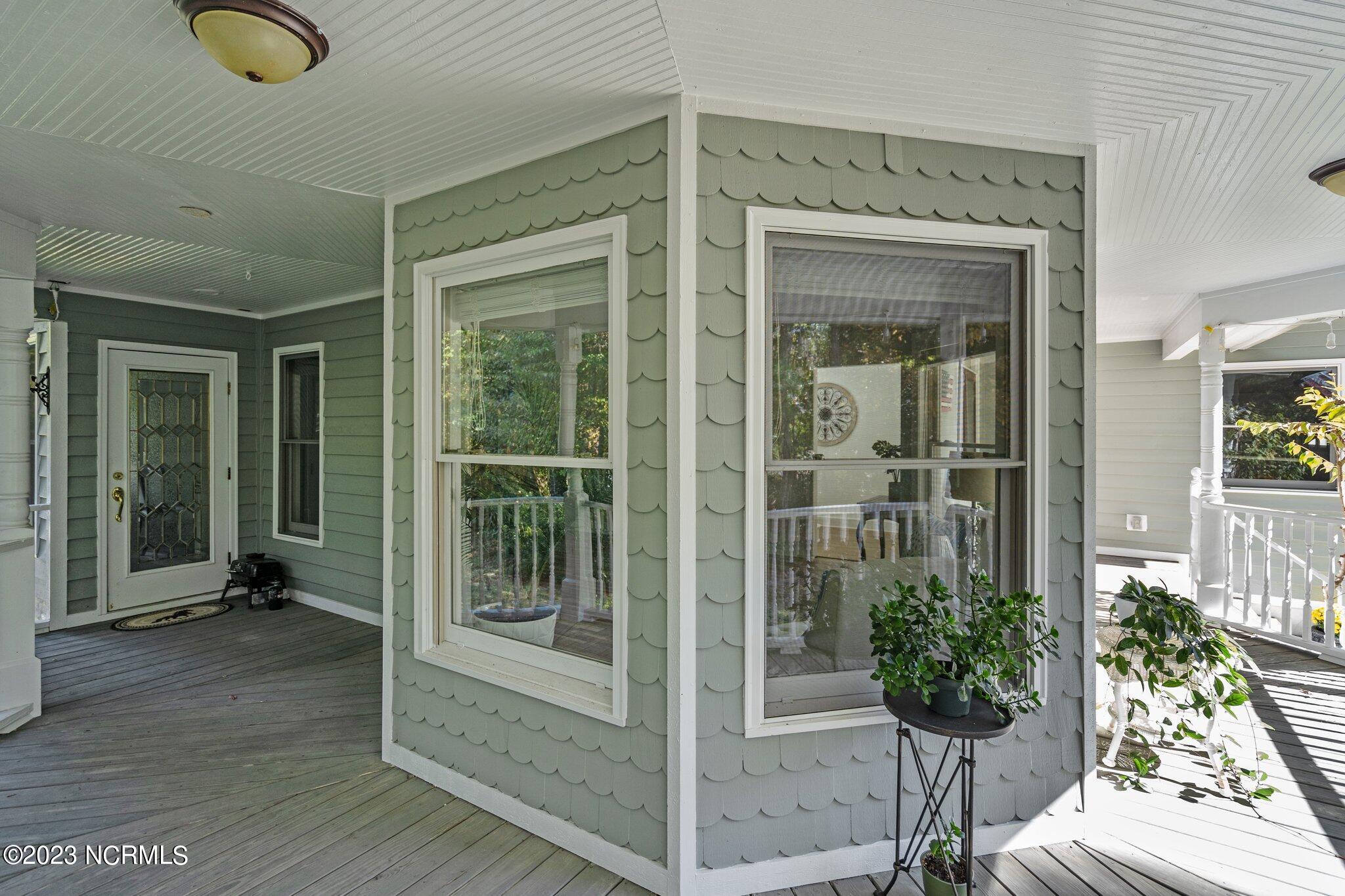 507 Royal Tern Drive