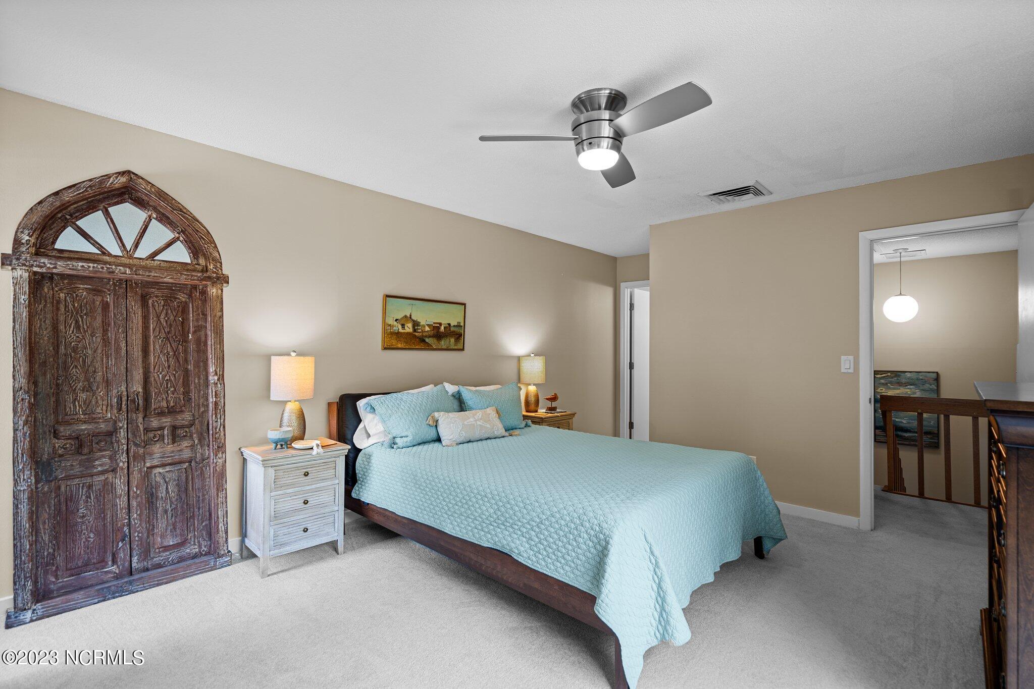 1039 Birch Creek Drive