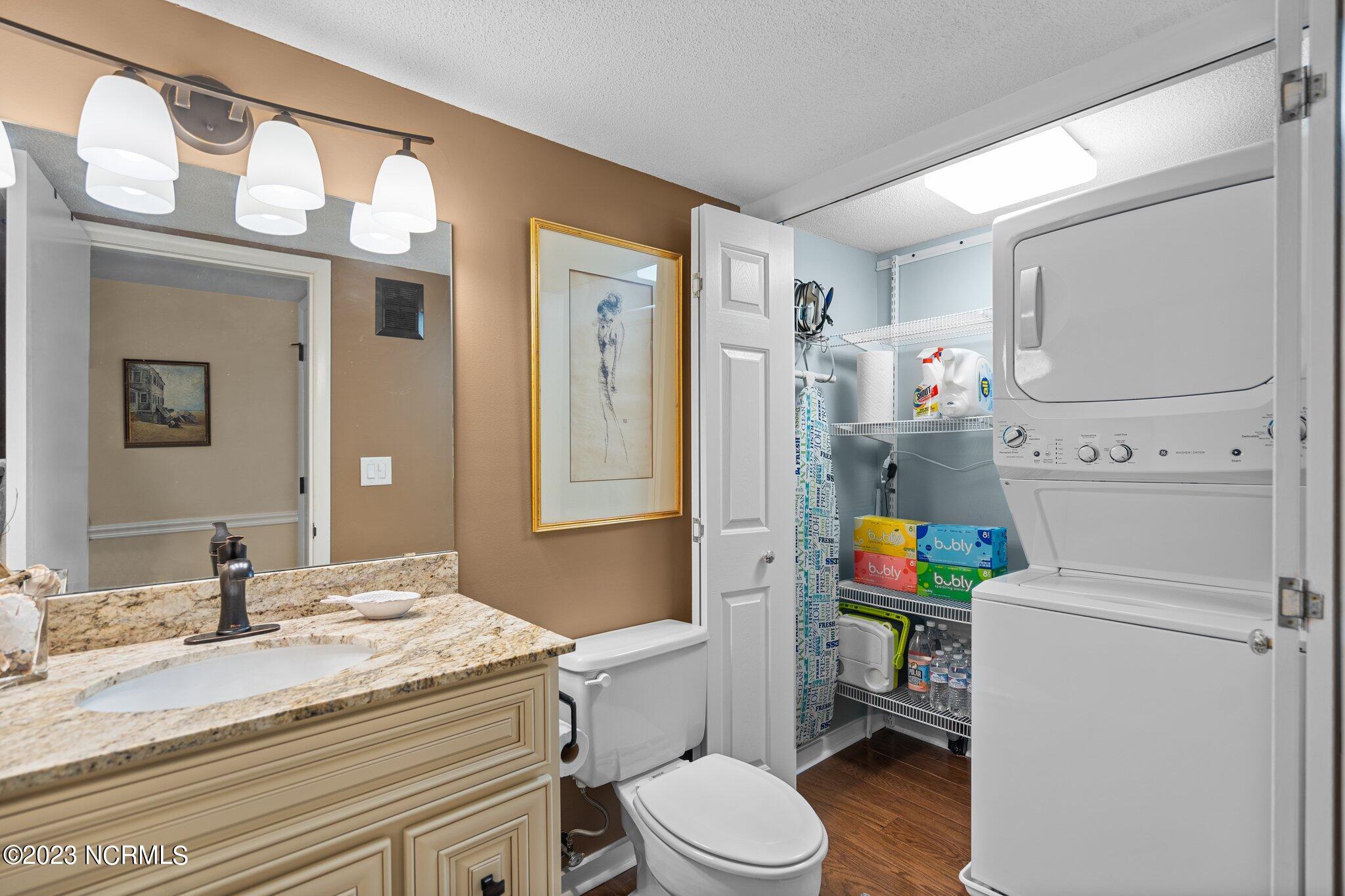 1039 Birch Creek Drive