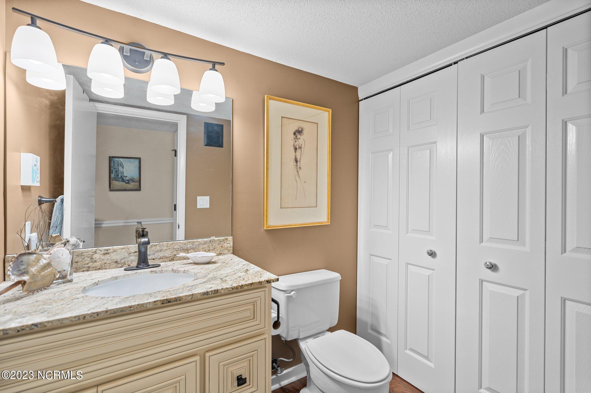 1039 Birch Creek Drive