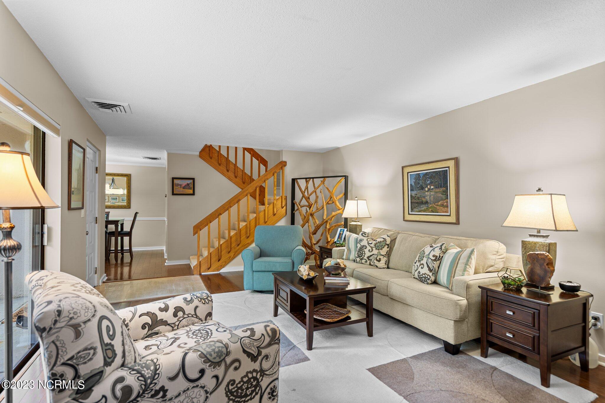 1039 Birch Creek Drive