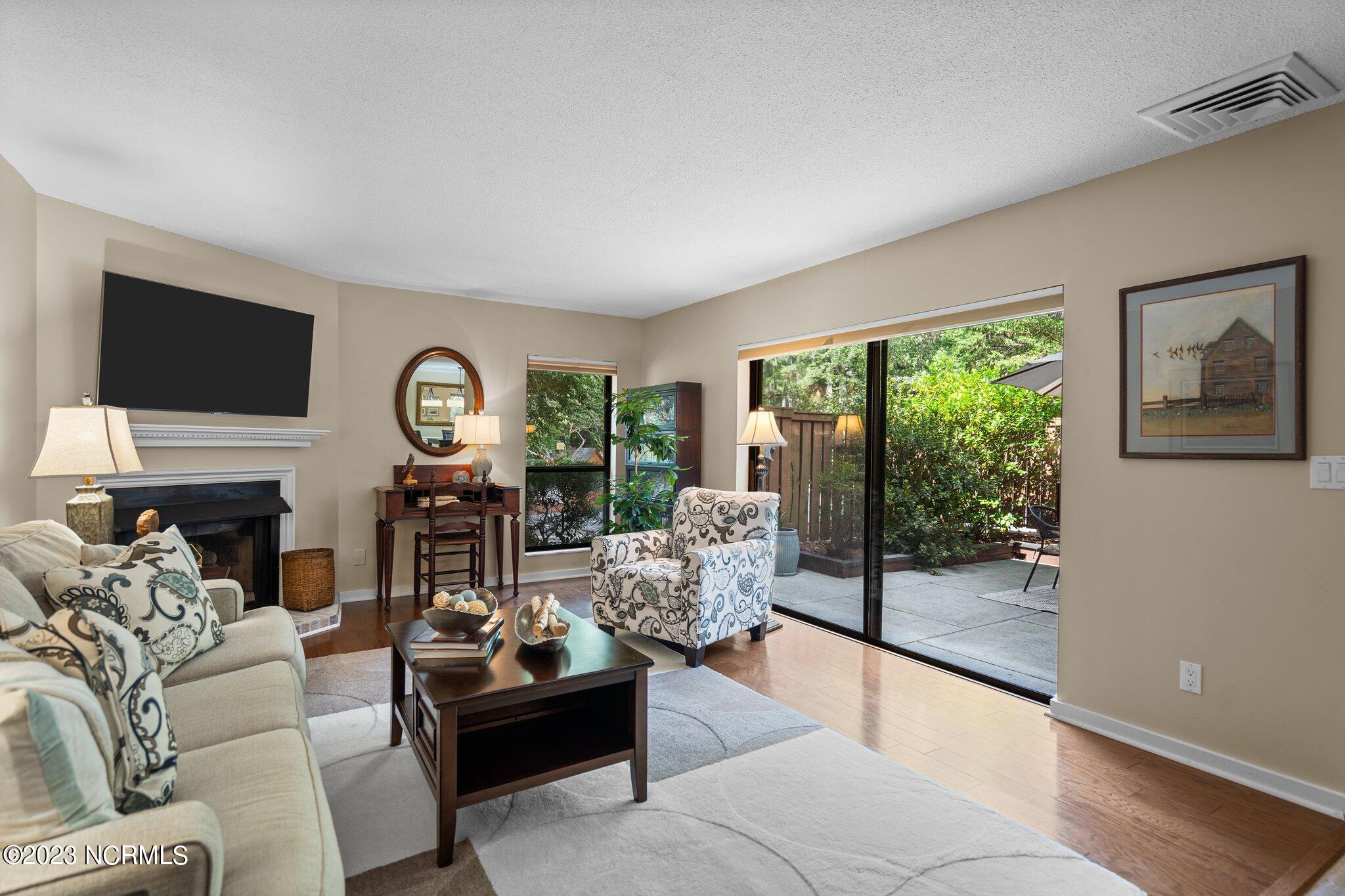 1039 Birch Creek Drive